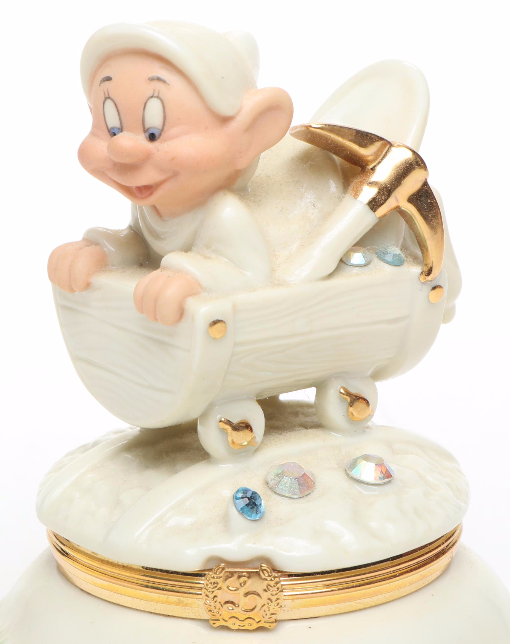Lenox Disney Showcase "Snow White" and "The Prince Charming" Boxes with Dwarfs