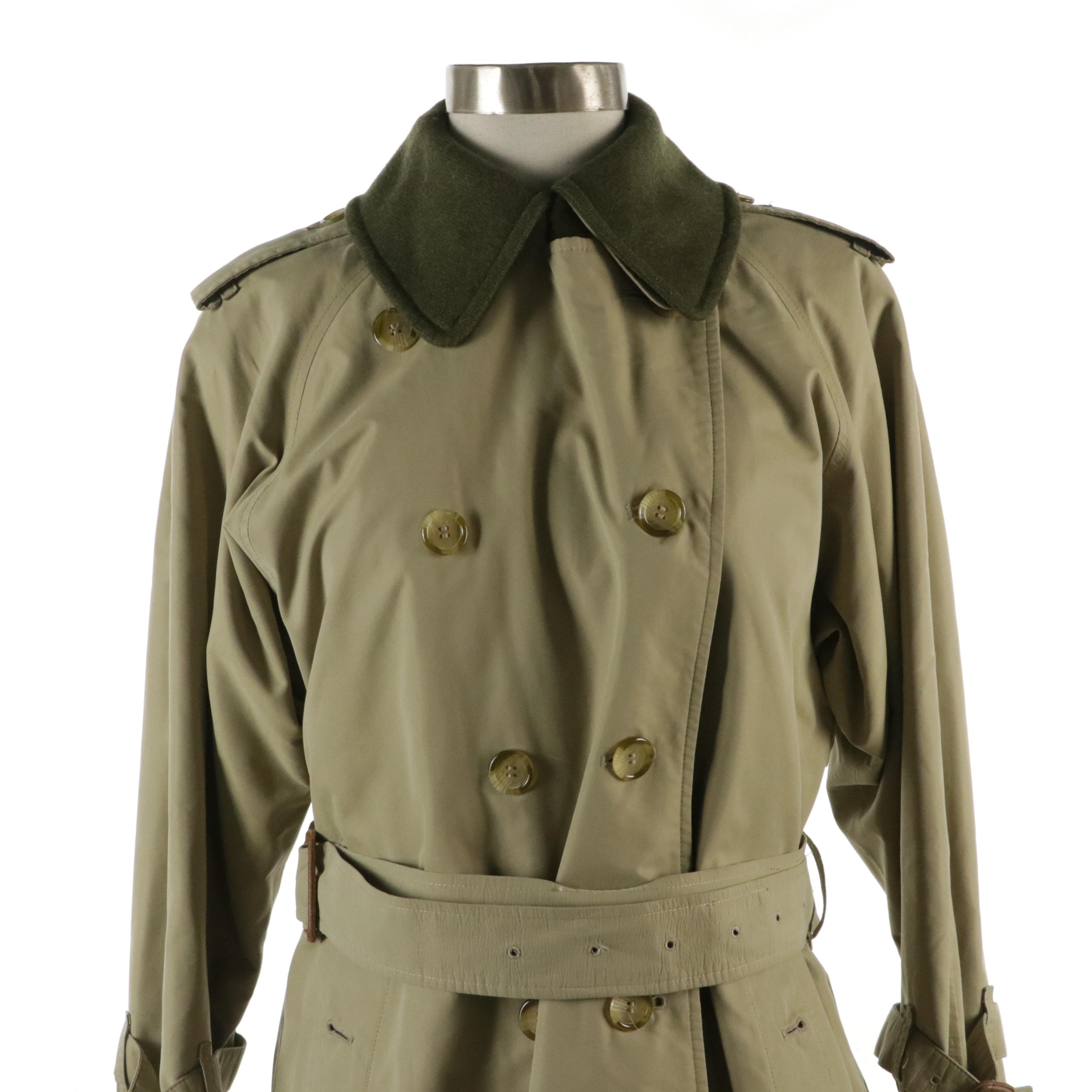 Burberrys Double-Breasted Short Trench Coat with Wool Collar and Liner