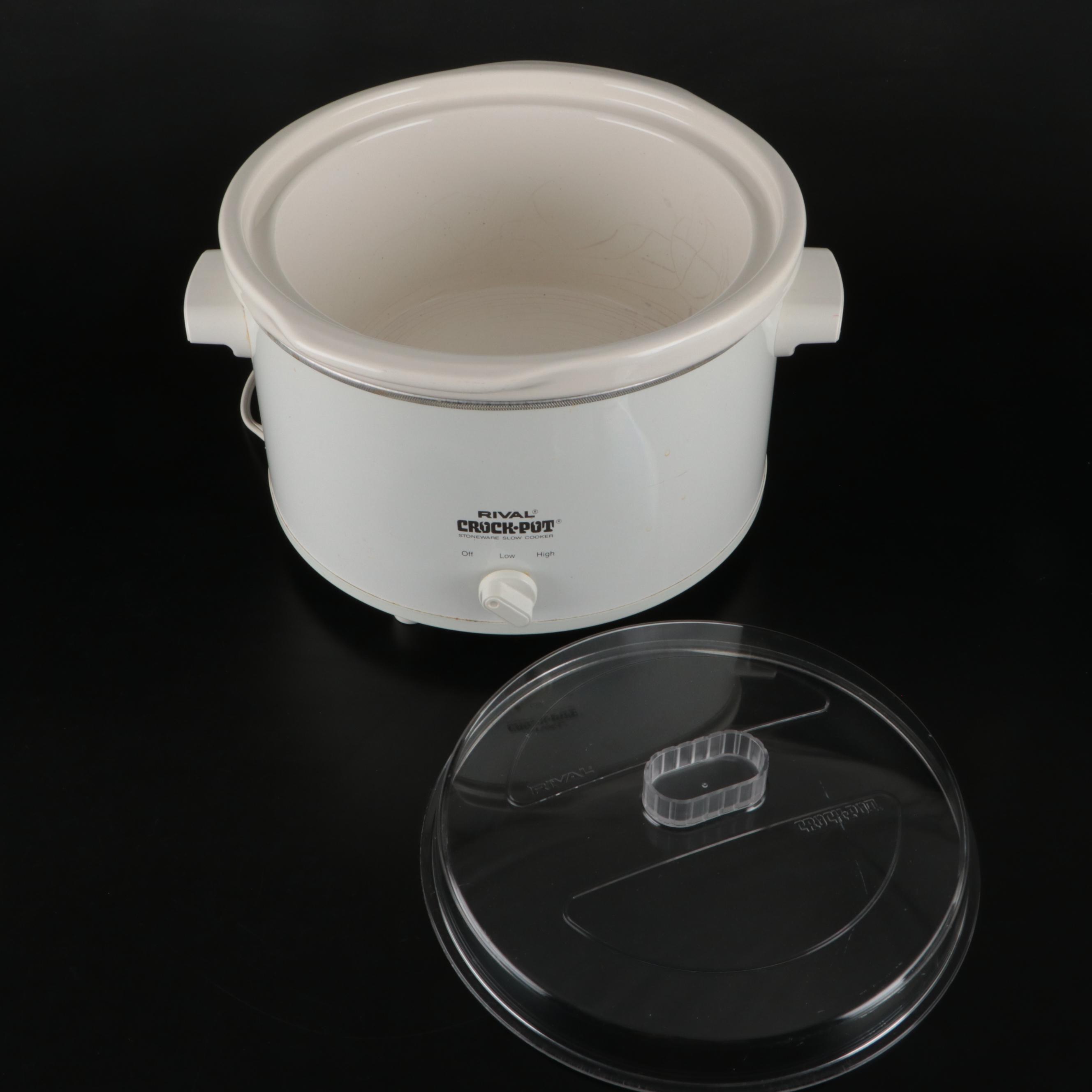 Rival Crock-Pot with Black and Decker Rice Cooker and Dish Towels