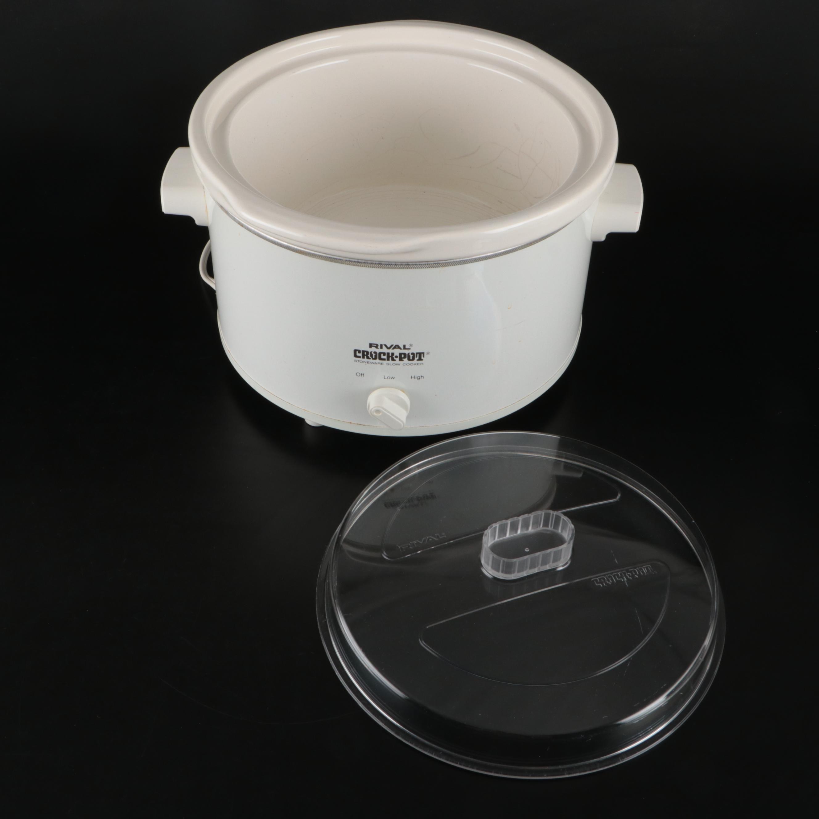 Rival Crock-Pot with Black and Decker Rice Cooker and Dish Towels