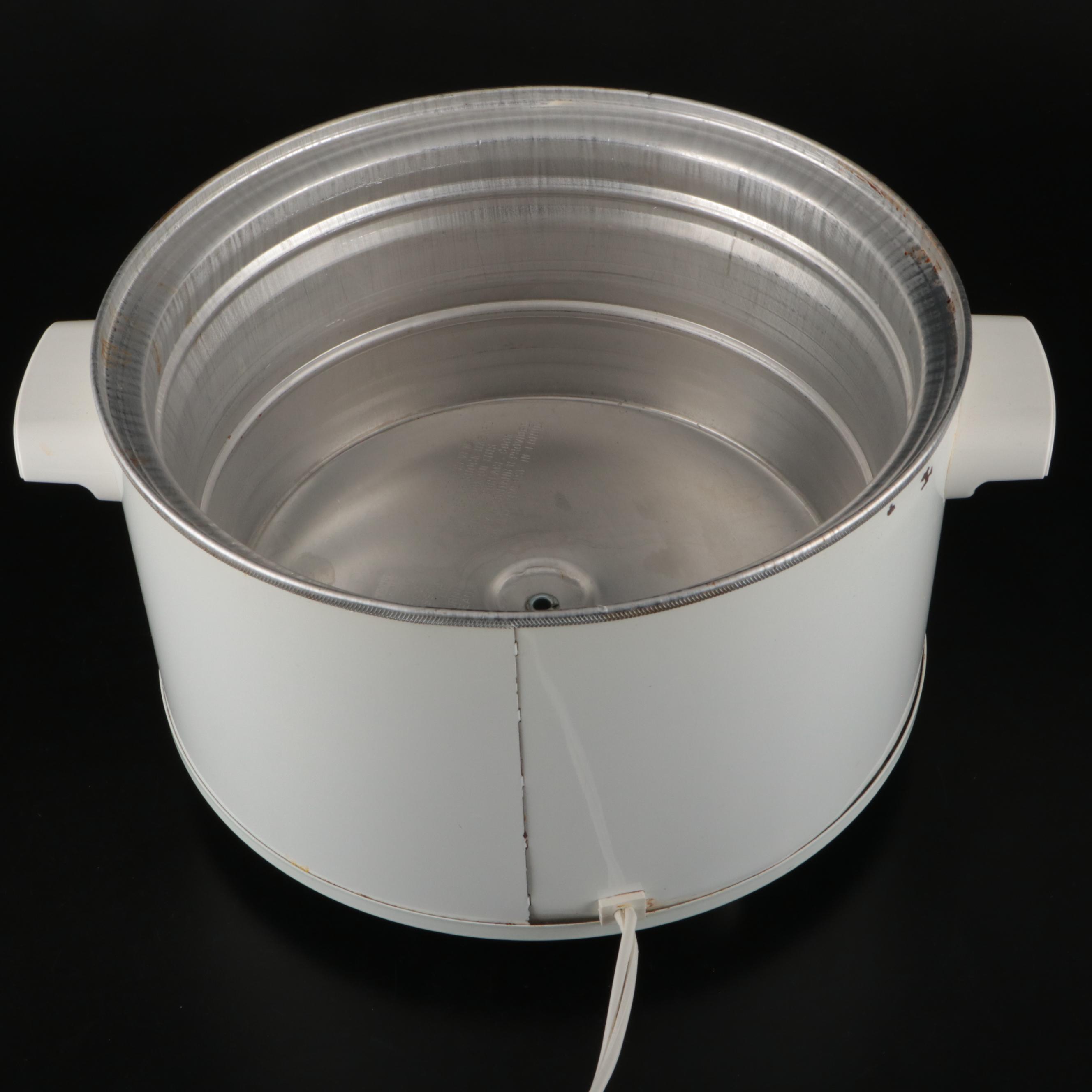 Rival Crock-Pot with Black and Decker Rice Cooker and Dish Towels