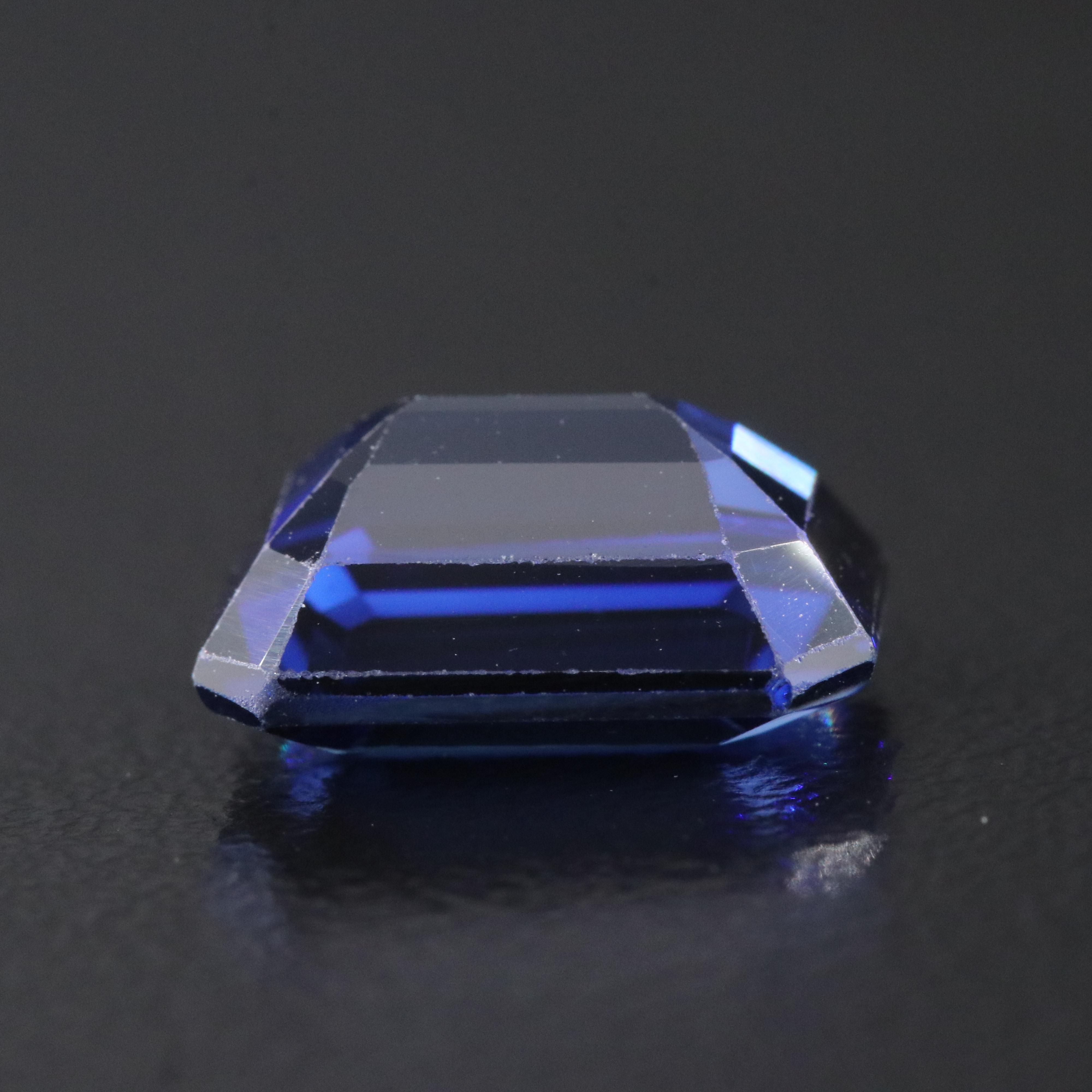 Loose 5.97 CT Lab Grown Sapphire