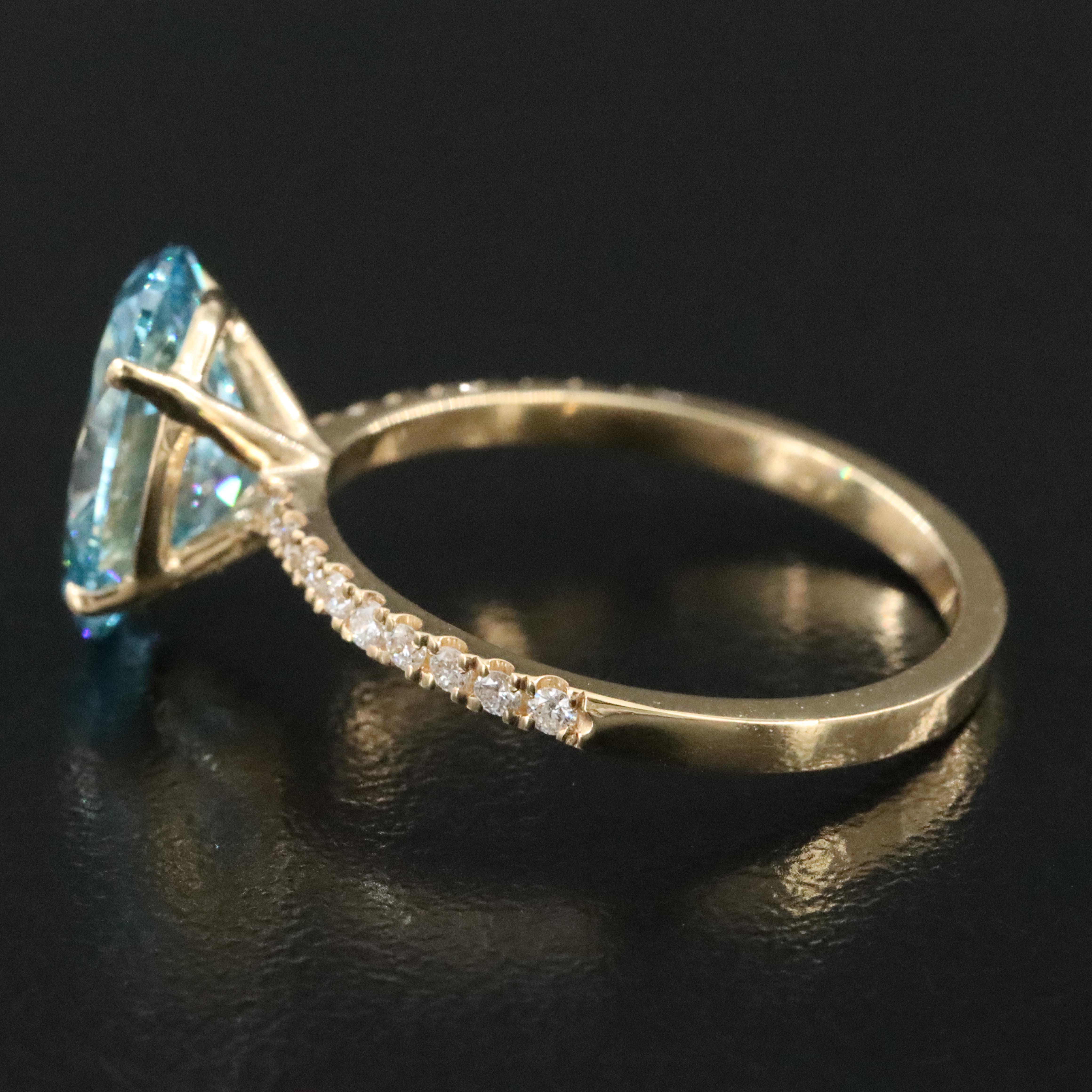 18K 3.19 CTW Lab Grown Diamond Ring with IGI Report and Fancy Blue Center