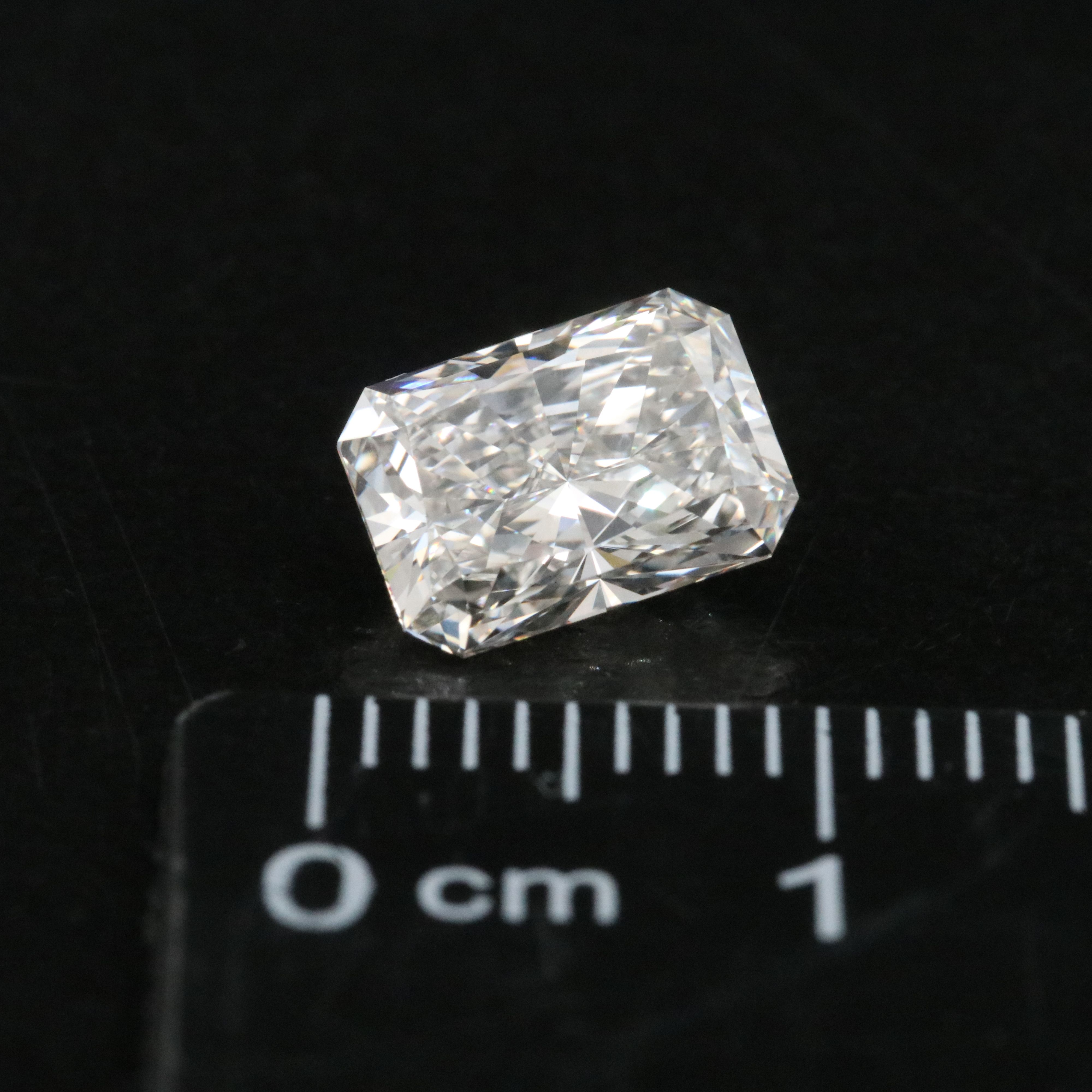 Loose 1.84 CT Lab Grown Diamond with IGI Report