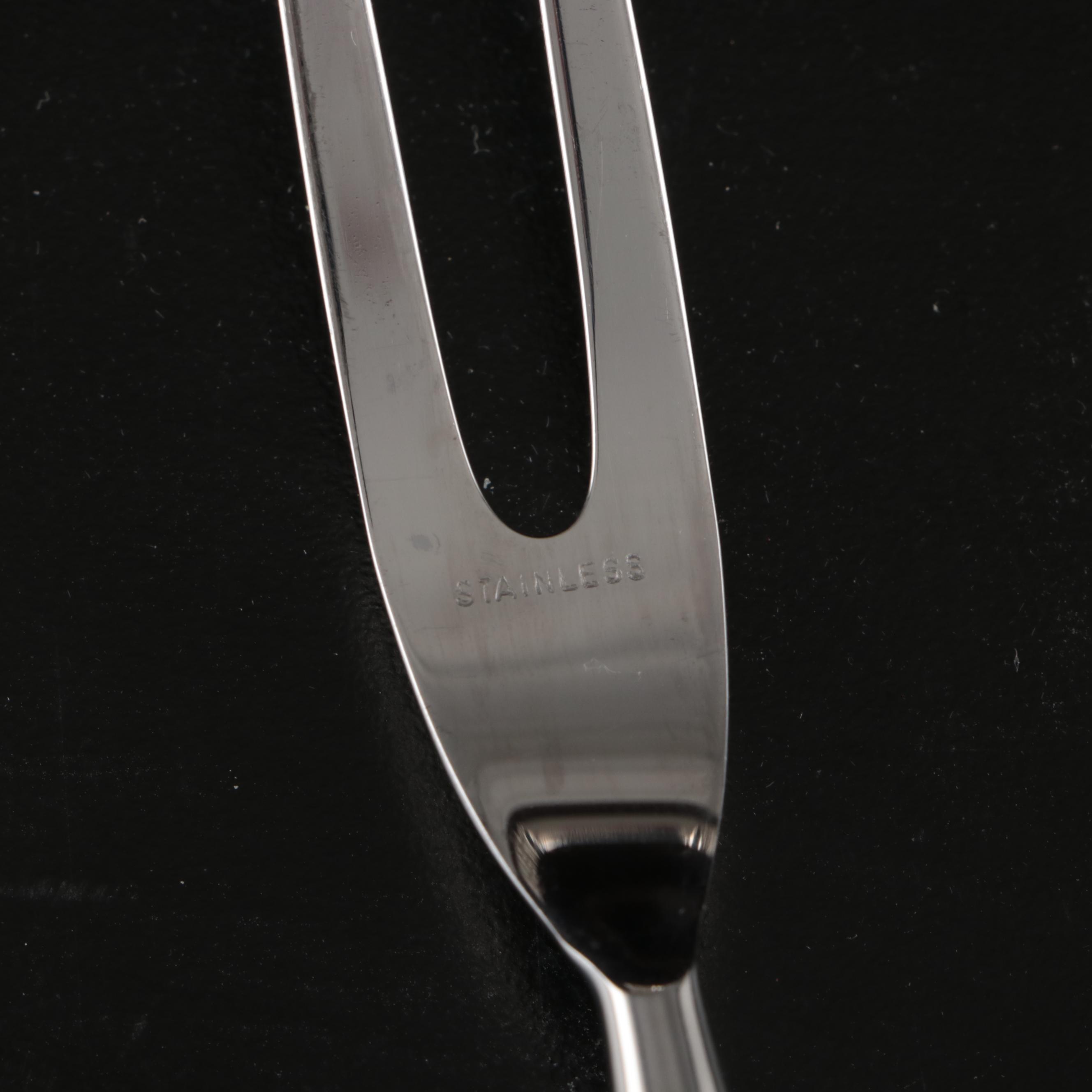 1847 Rodgers Bros. "Daffodil" Silver Plate Flatware in Chest, Mid to Late 20th C