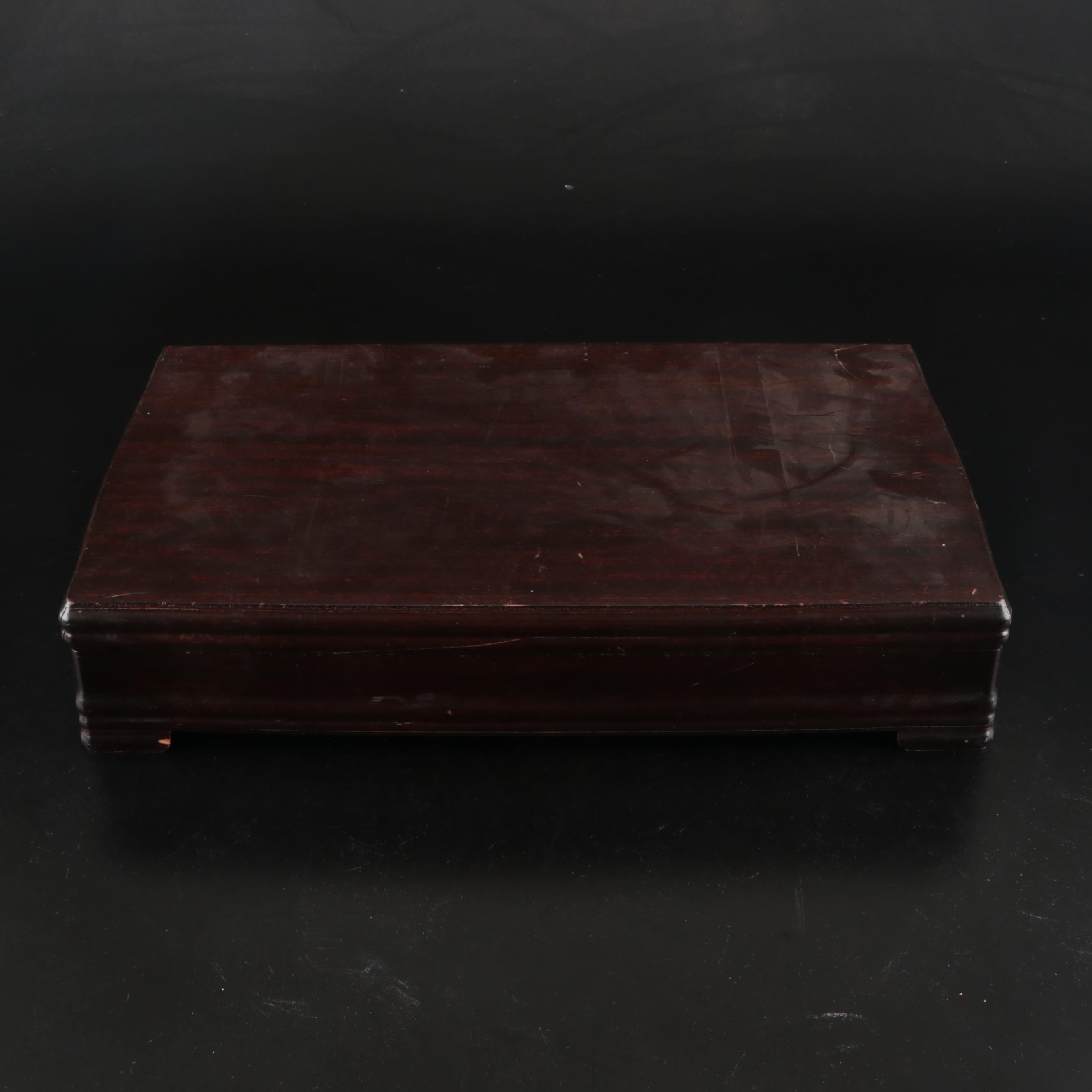 1847 Rodgers Bros. "Daffodil" Silver Plate Flatware in Chest, Mid to Late 20th C