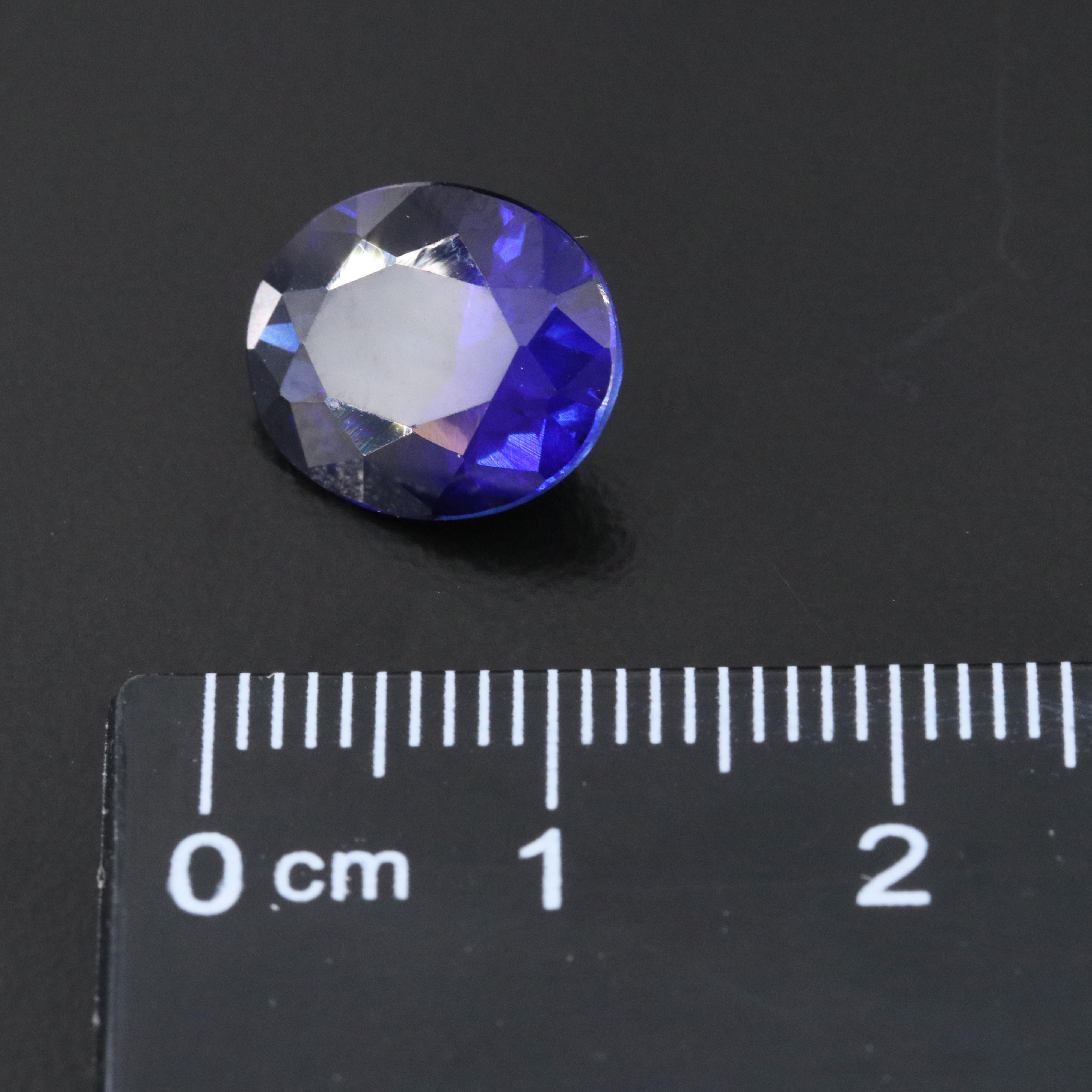 Loose 5.32 CT Lab Grown Sapphire