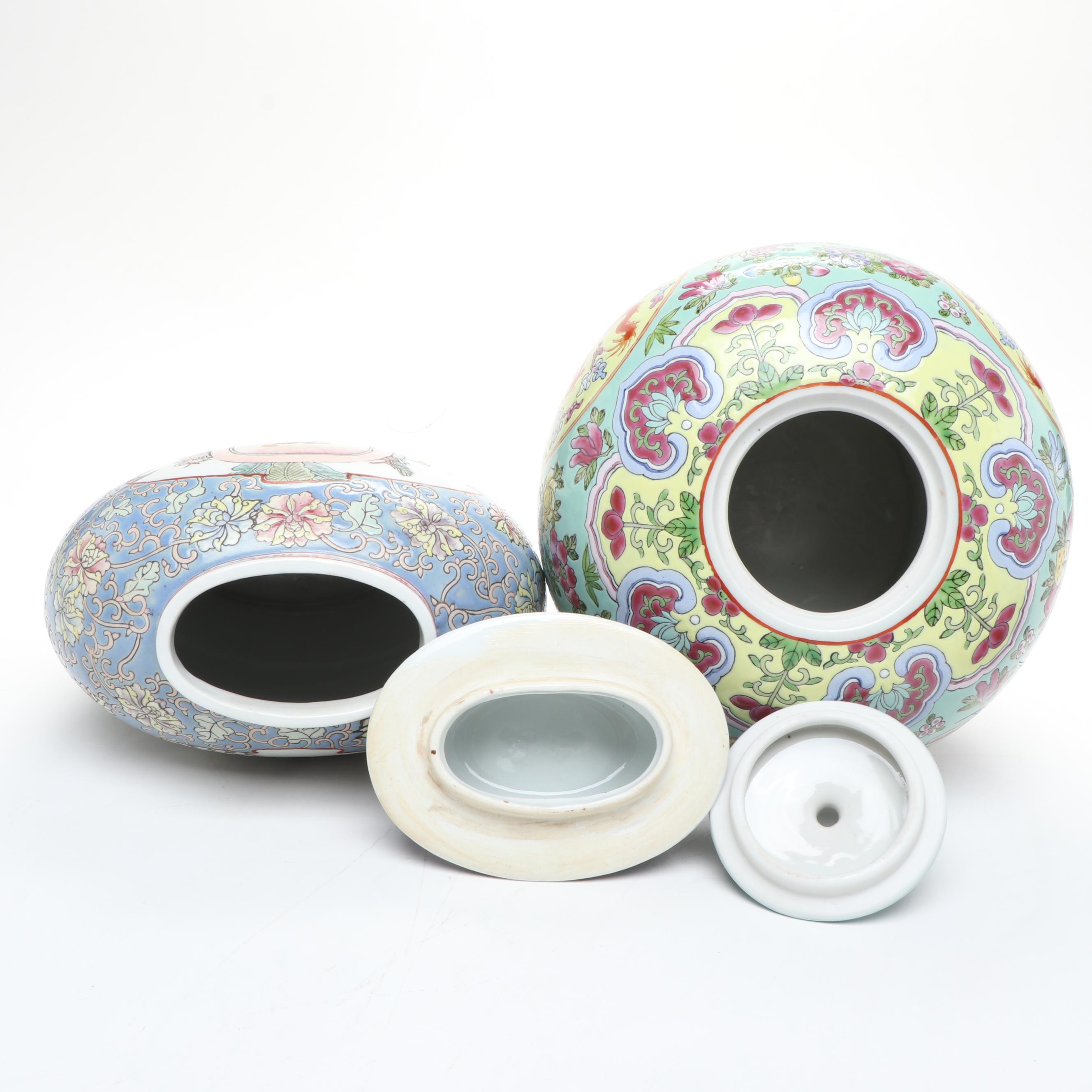 Chinese Porcelain Melon Jar on Wooden Base and Ginger Jar