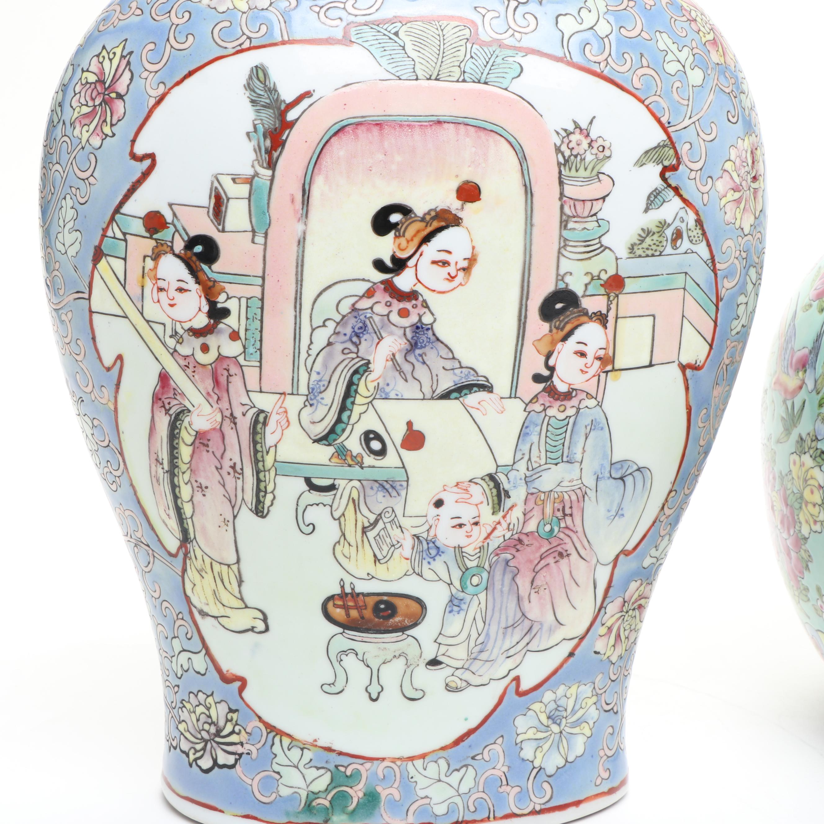 Chinese Porcelain Melon Jar on Wooden Base and Ginger Jar