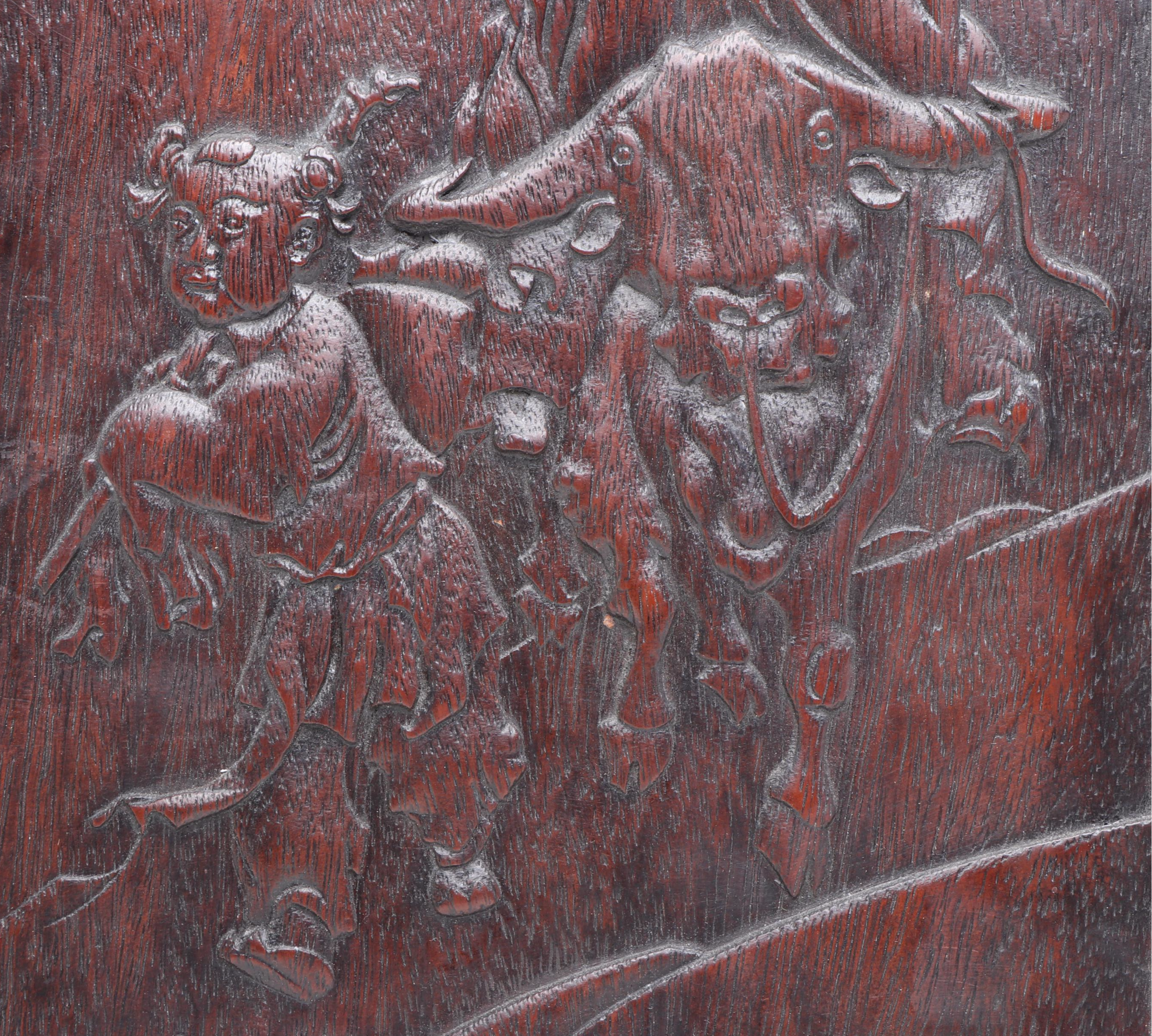 Chinese Carved Wood Table Screen