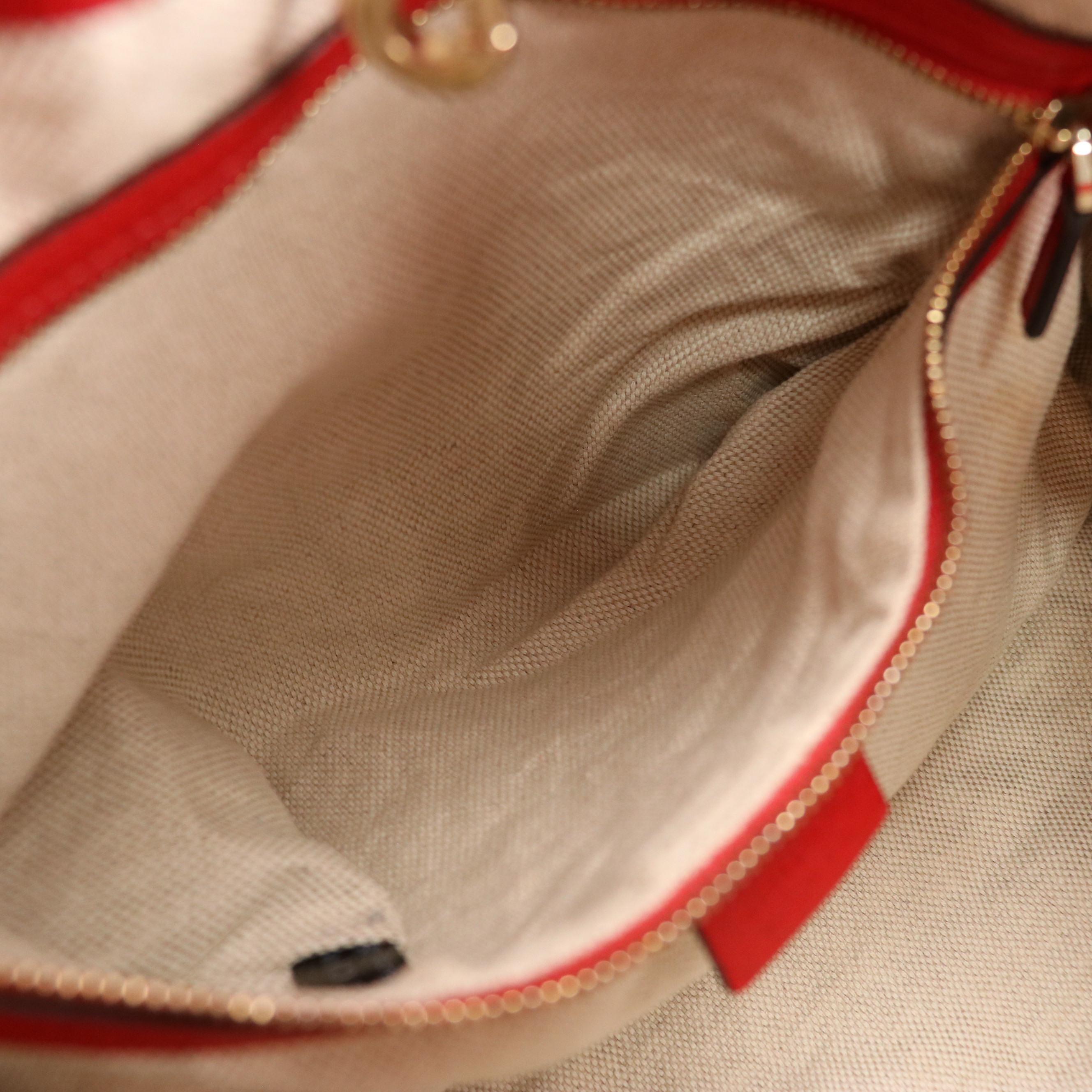 Gucci Soho Chain Shoulder Bag in Red Pebbled Calfskin Leather