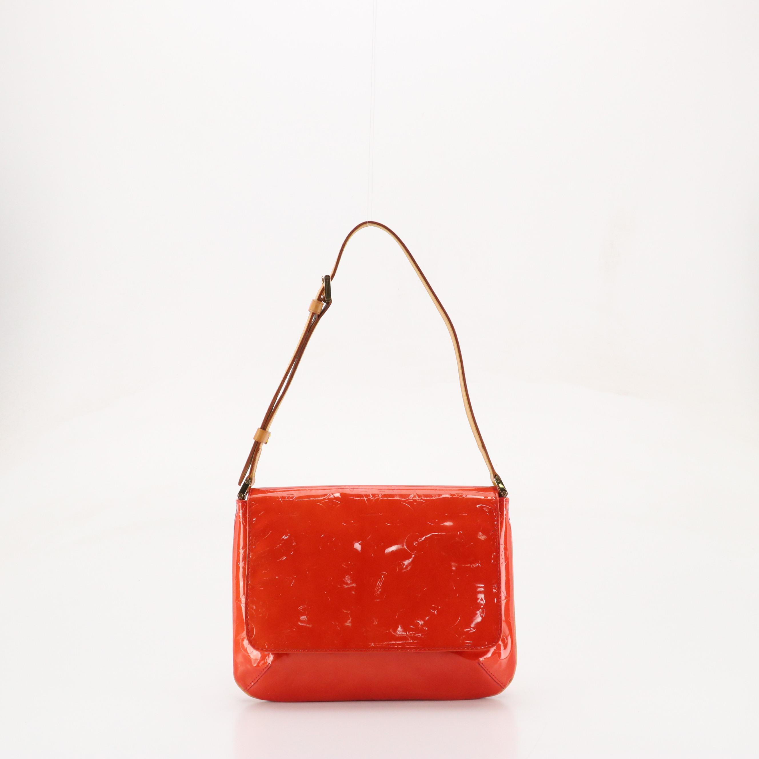 Louis Vuitton Thompson Street Shoulder Bag in Red Epi Leather