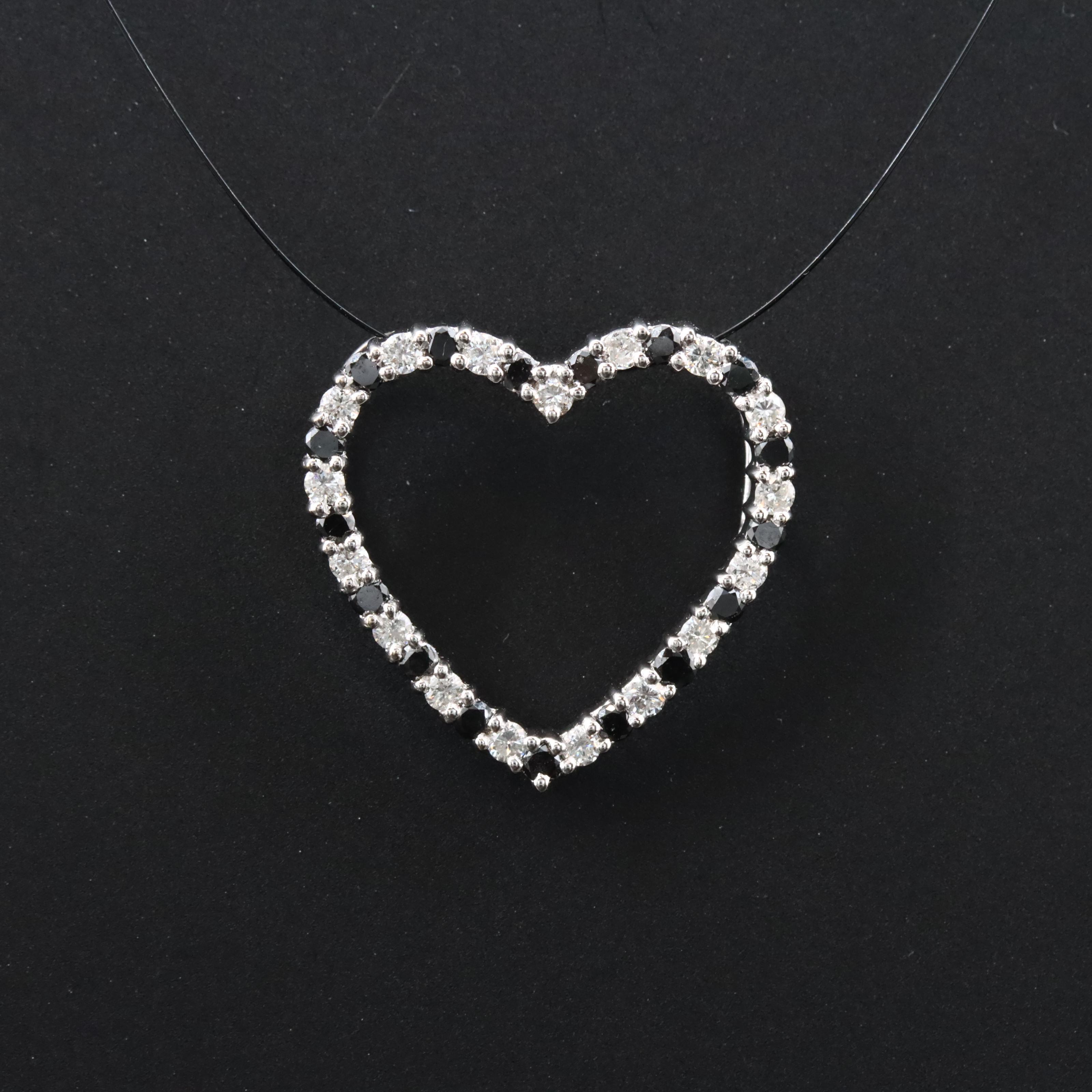 18K 0.61 CTW Diamond Heart Pendant