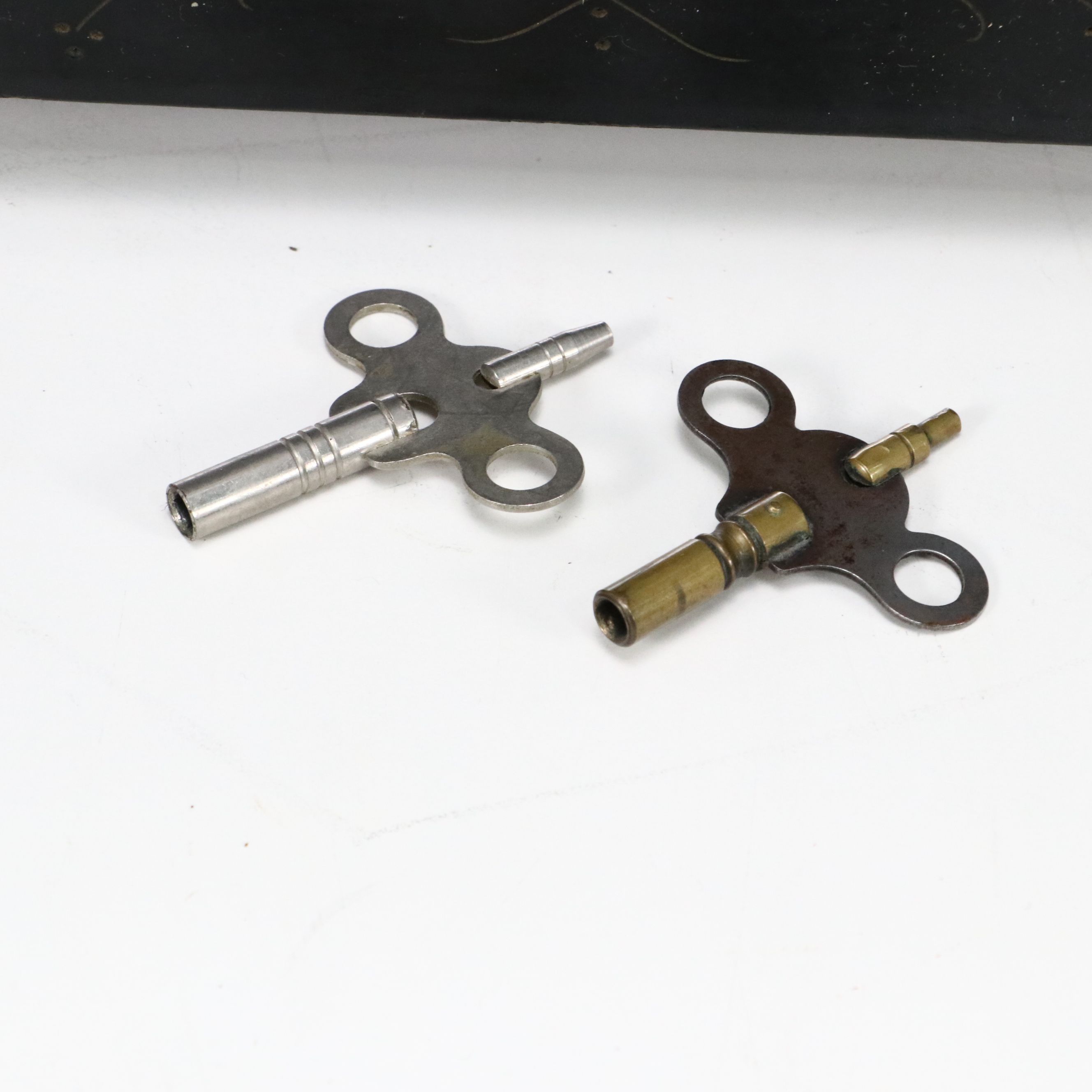 The Sessions Clock Co. 8 Day Wooden Footed Mantel Clock, Early 20th Century