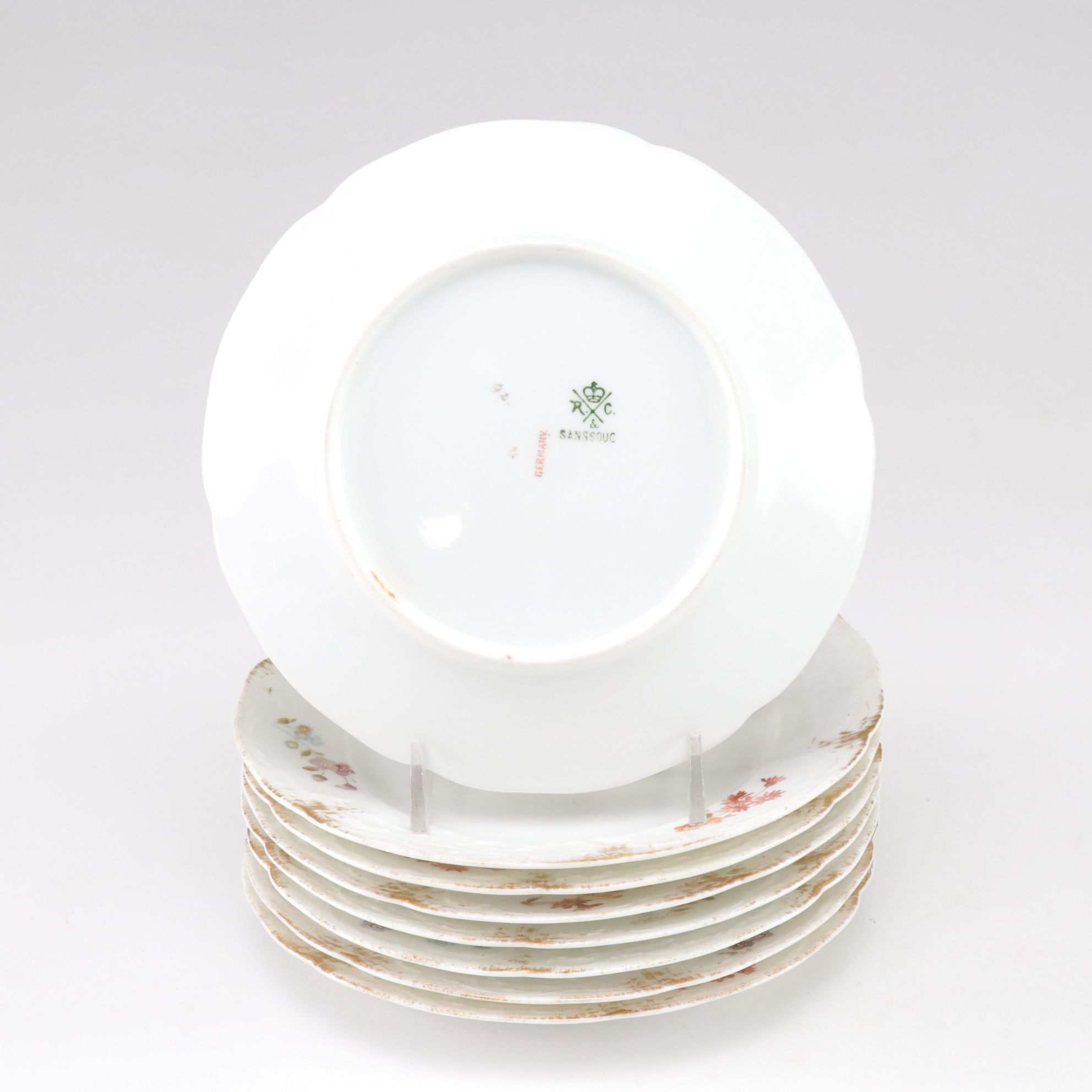 Rosenthal China and Thomas Bavaria in Gilt Porcelain Teacups and Tableware Set