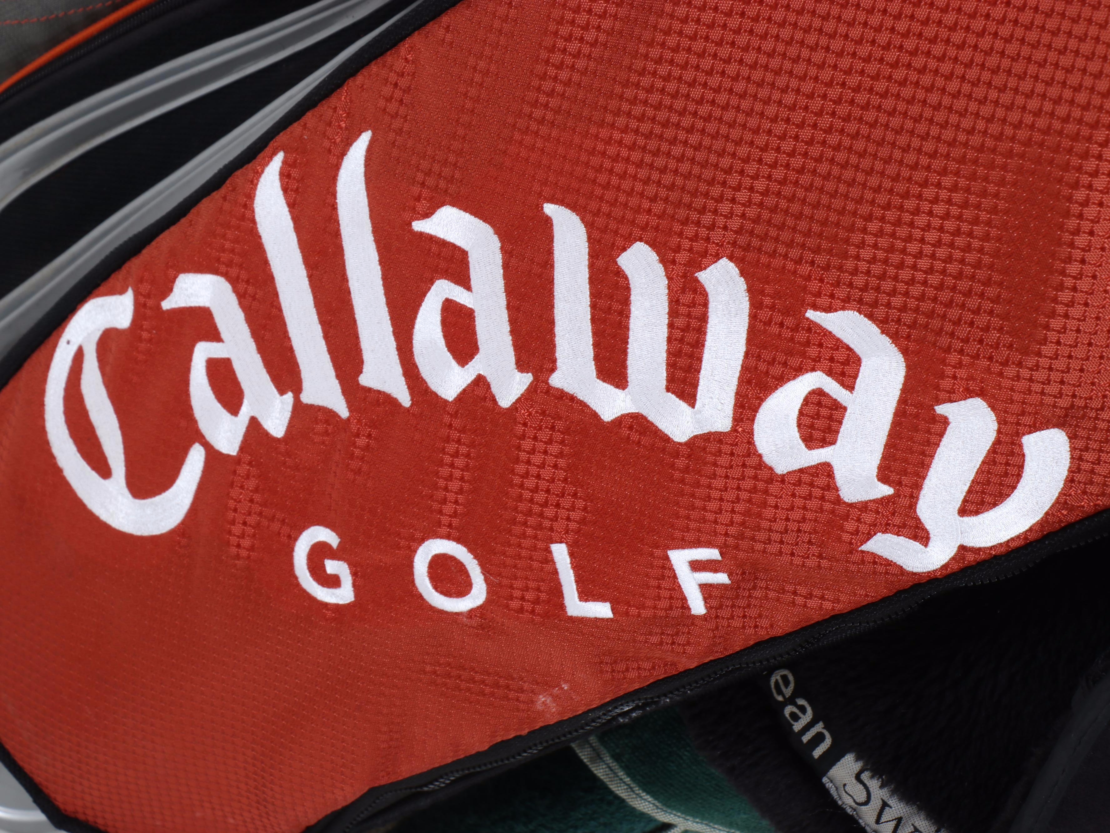 Callaway Golf Bag with Clubs, Towels and Accessories