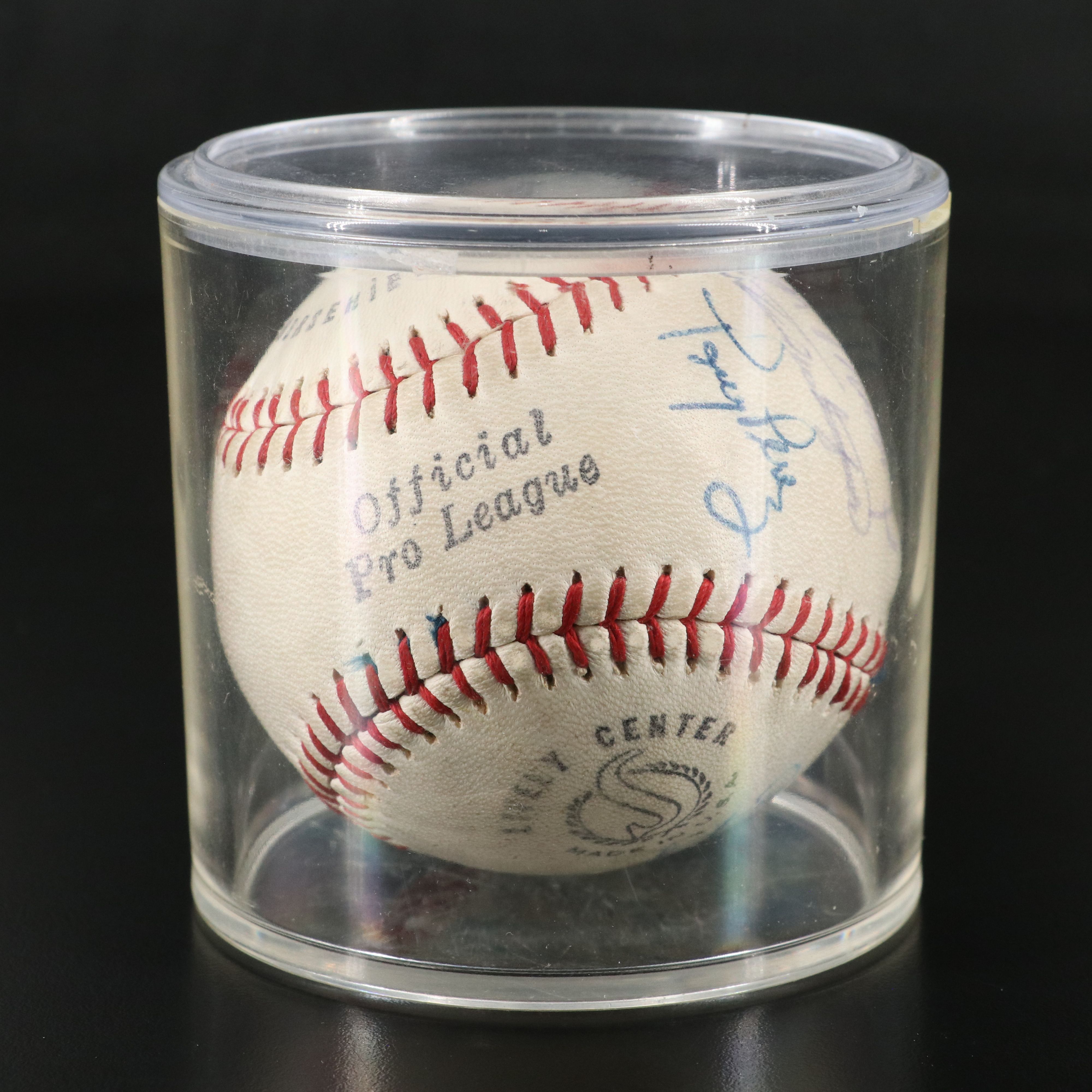 1969 Cincinnati Reds Team Signed Baseball with Rose, Bench, Perez, and More