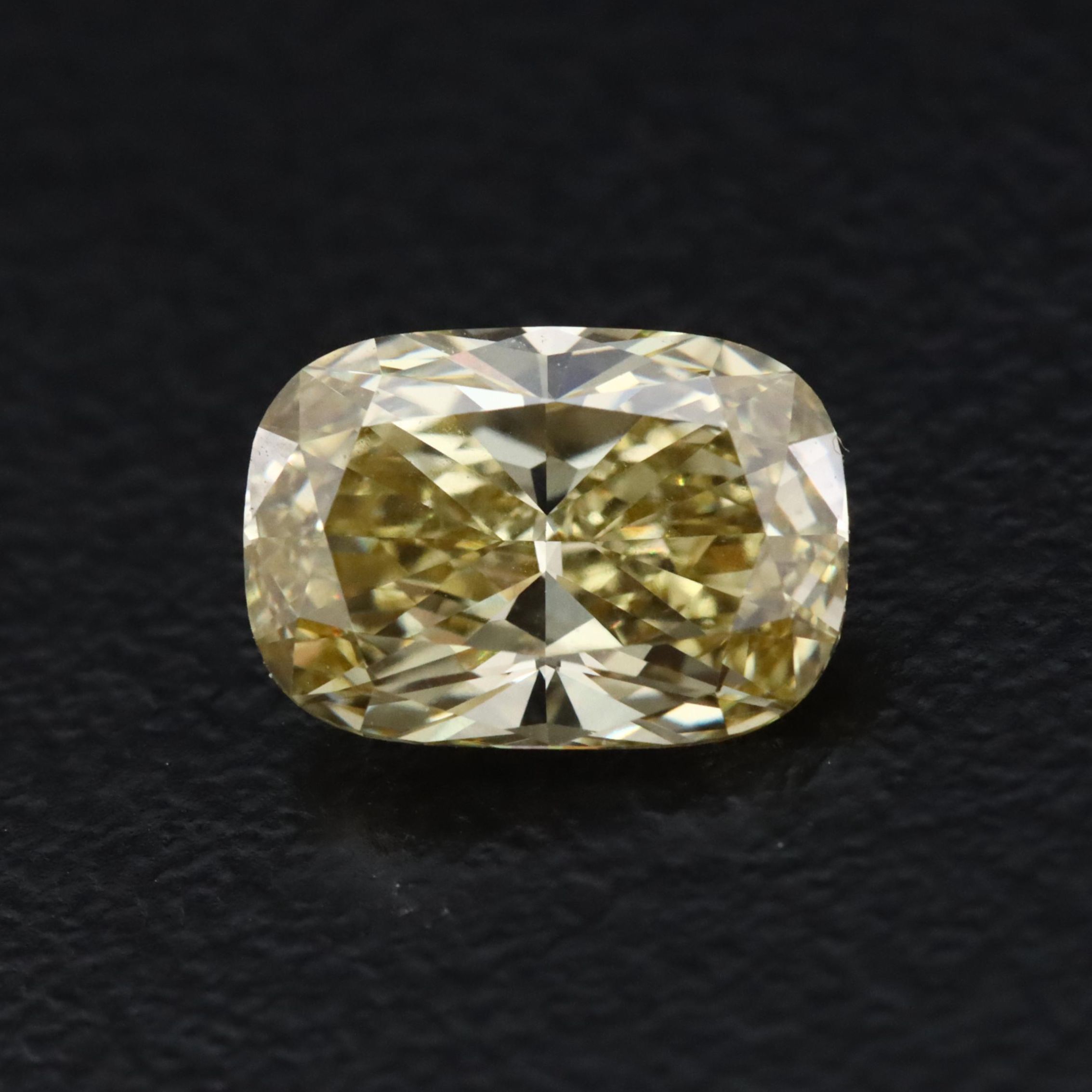 Loose 1.03 CT Lab Grown Fancy Yellow Diamond with IGI Report