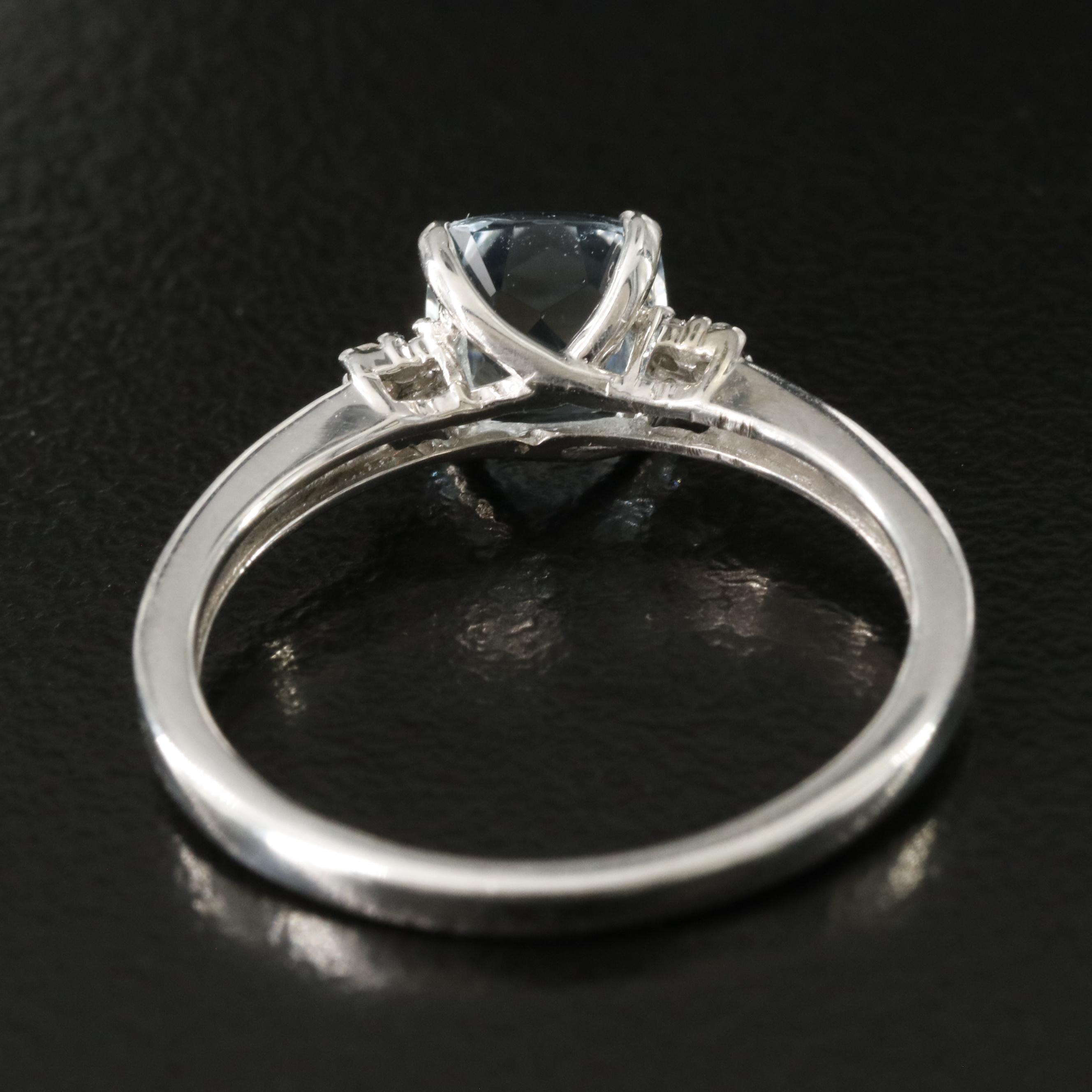 14K Aquamarine and Diamond Ring