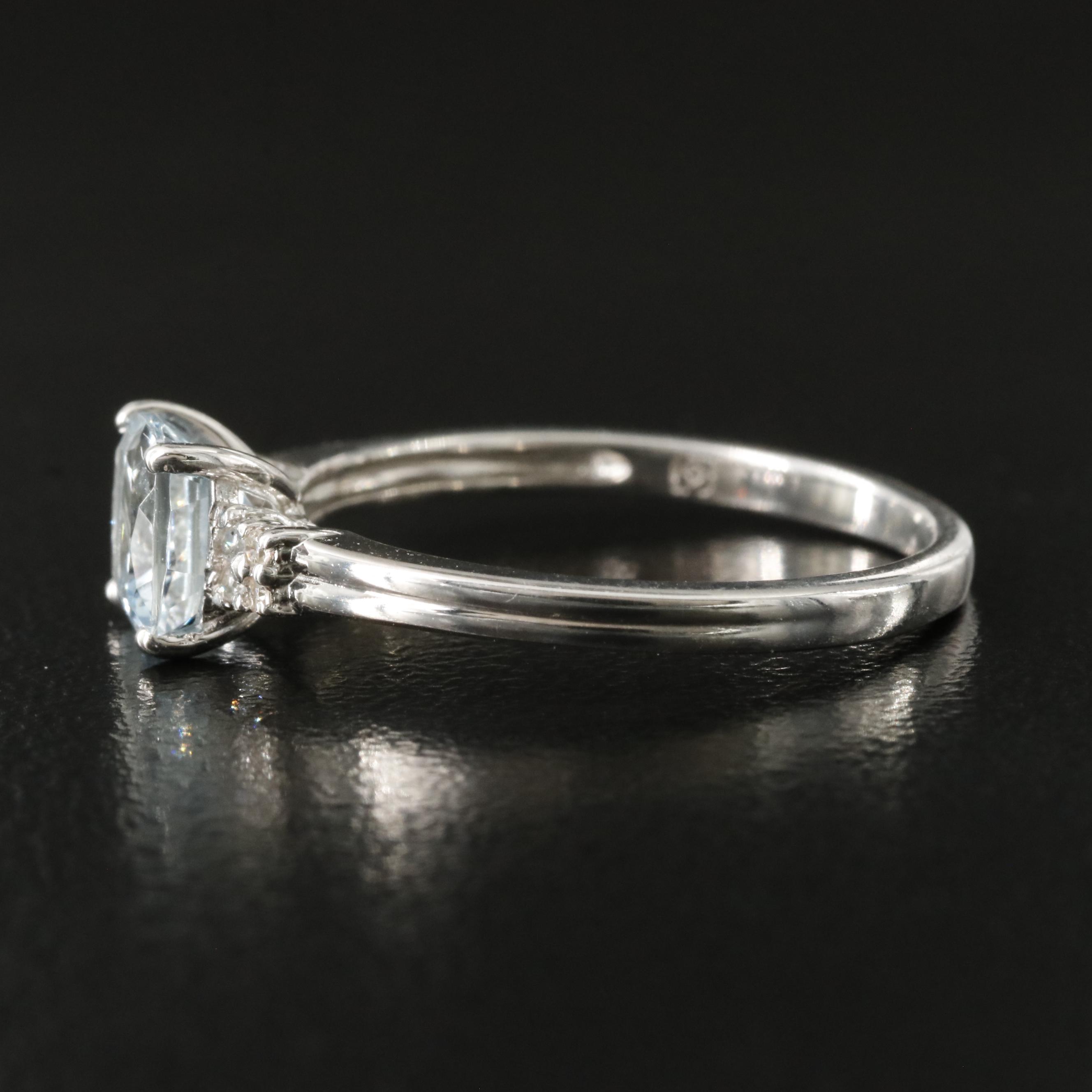 14K Aquamarine and Diamond Ring