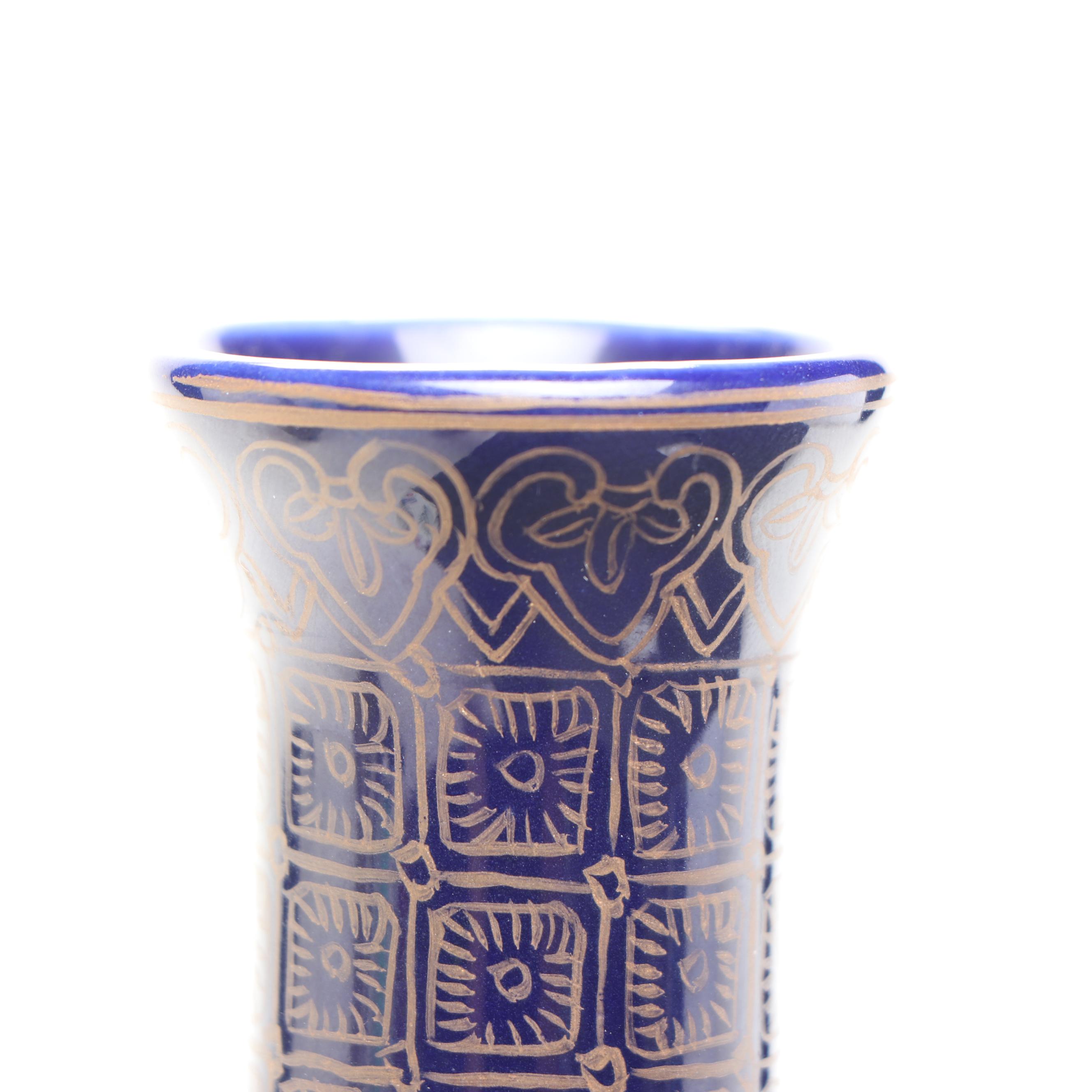 Porcelain Floral Motif Vase with Tea Dust Green Glazed Ceramic Vase