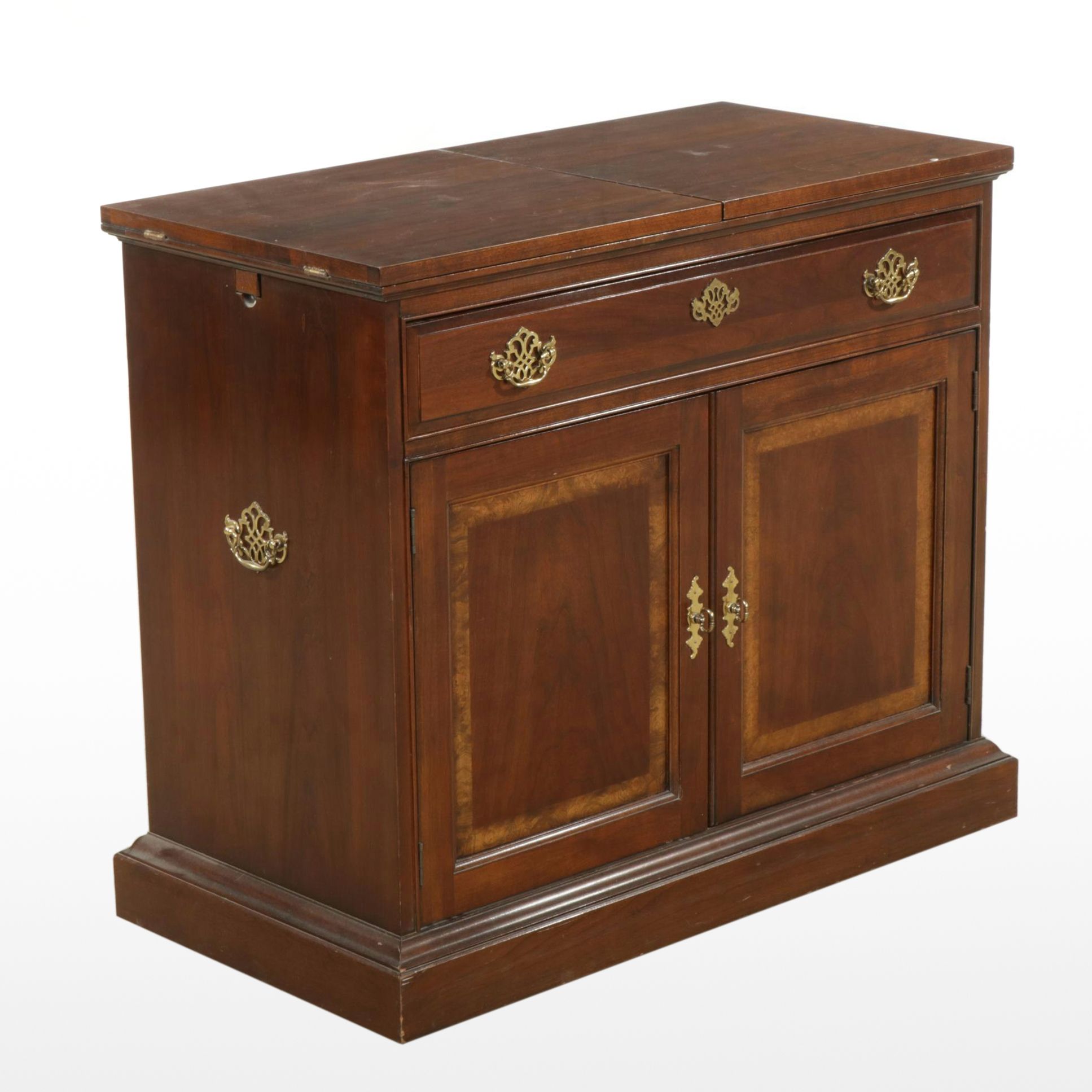 Pennsylvania House Chippendale Style Flip-Top Server, Late 20th Century