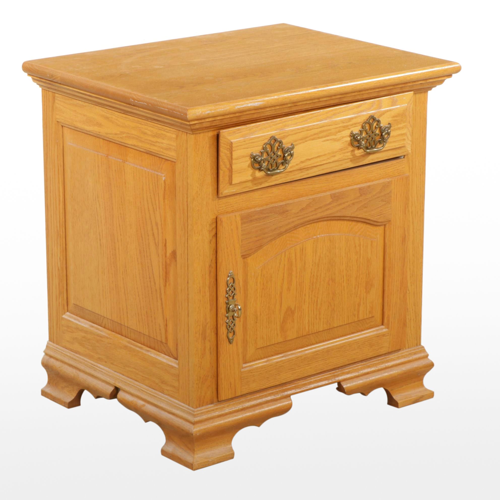Chippendale Style Oak Cabinet or Nightstand
