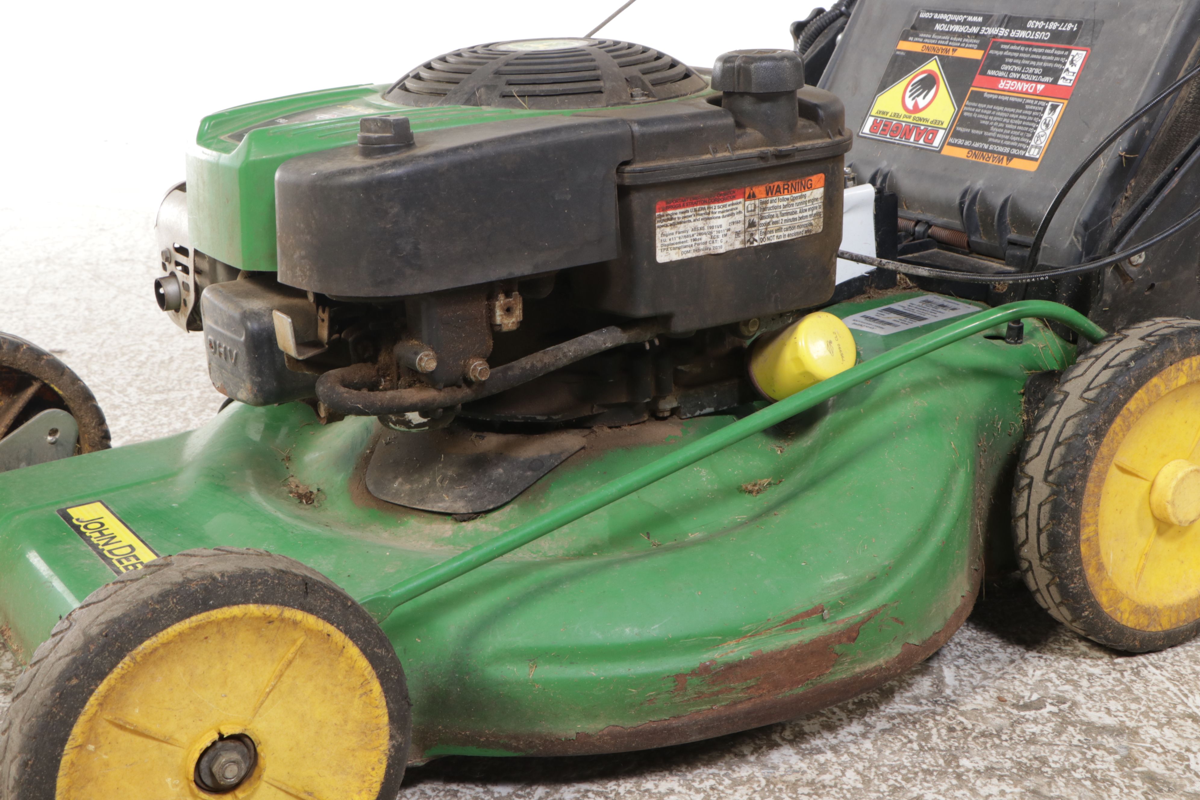 John Deere 22" JS46 MowMentum Drive System Walk-Behind Lawnmower