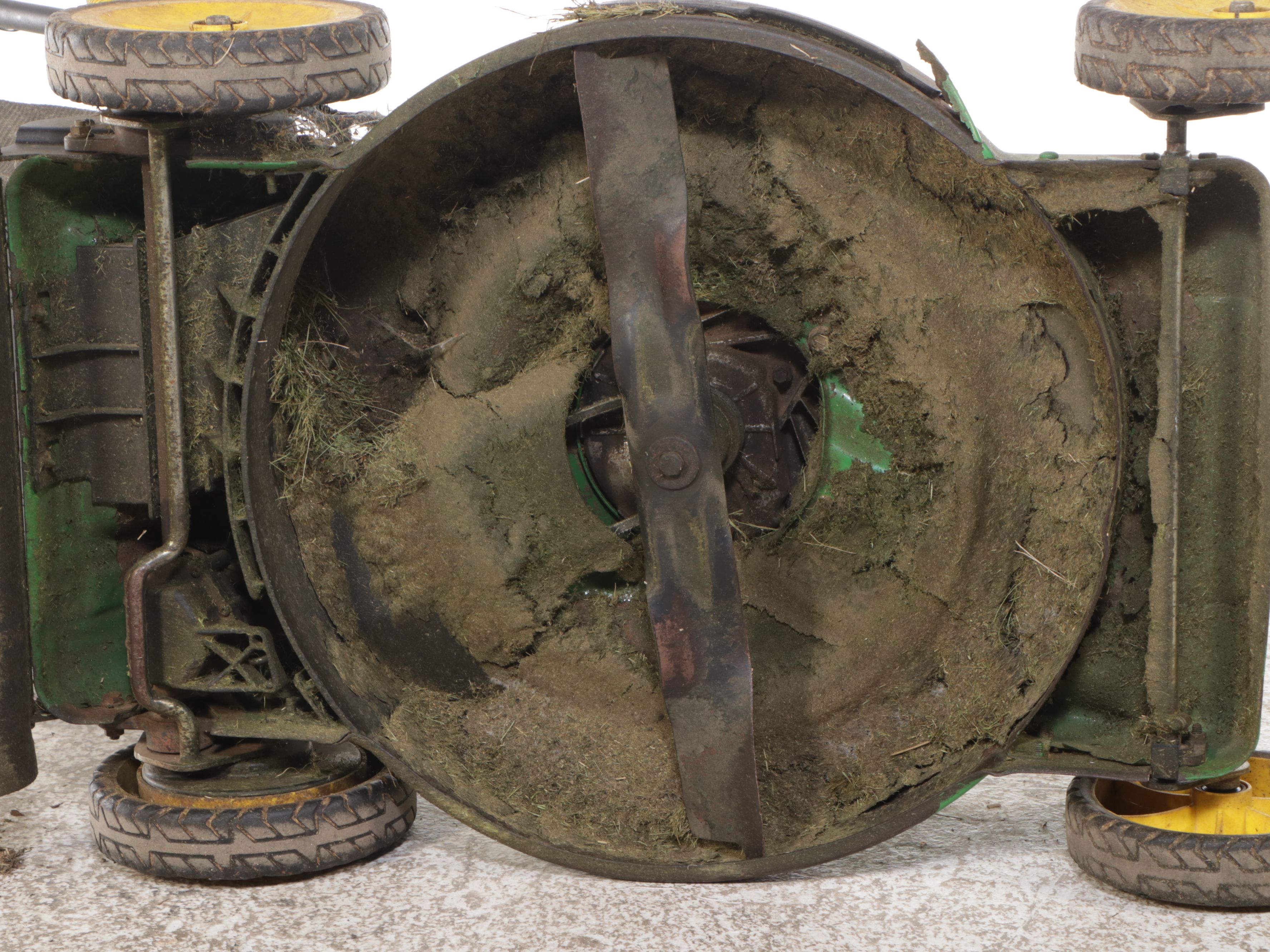 John Deere 22" JS46 MowMentum Drive System Walk-Behind Lawnmower