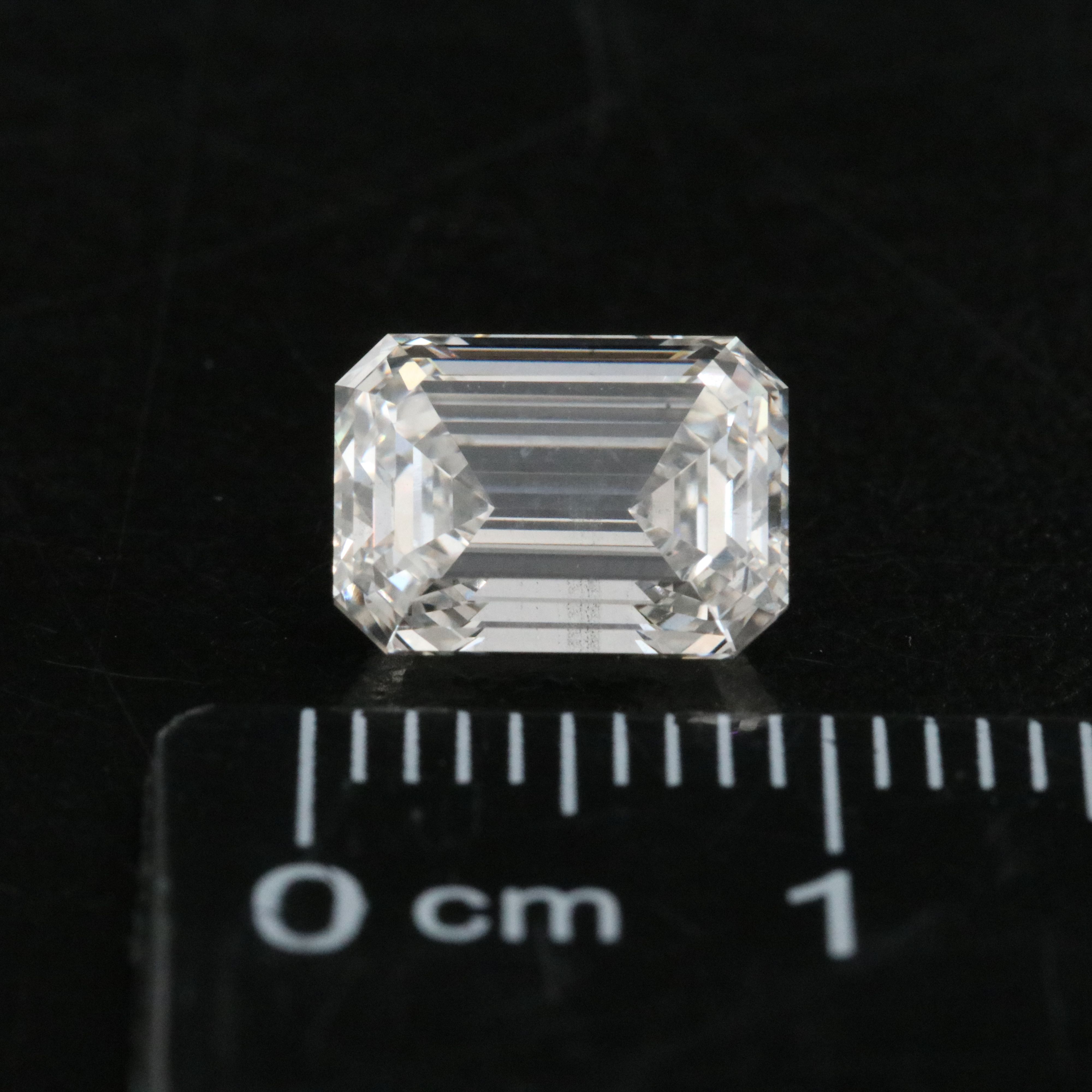 Loose 2.50 CT Lab Grown Diamond with IGI Report