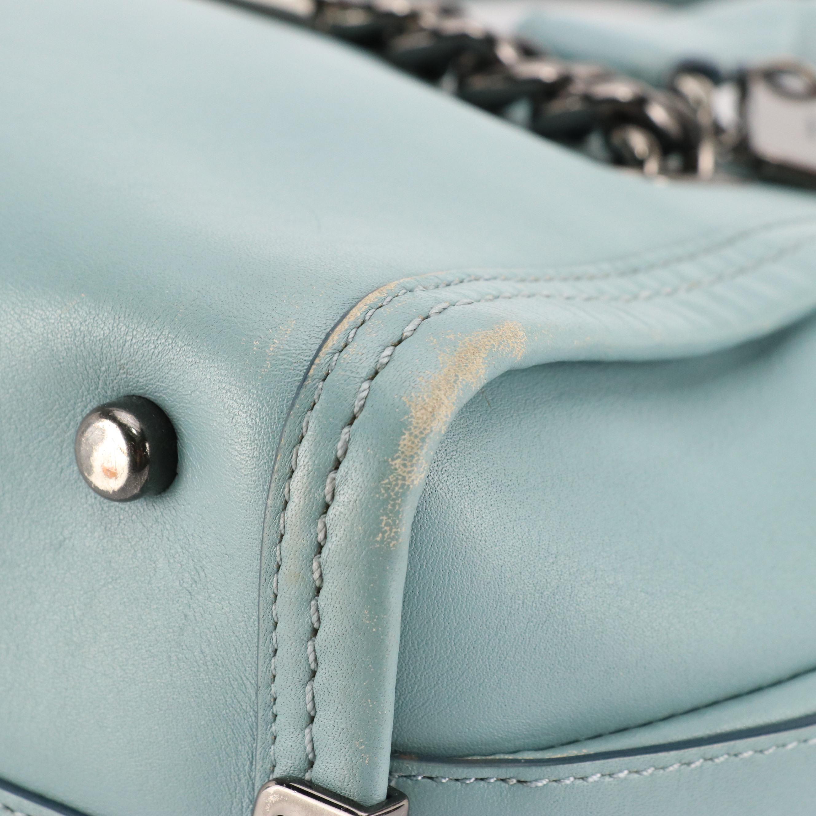 Coach Swagger 27 Two-Way Bag in Glovetanned Leather