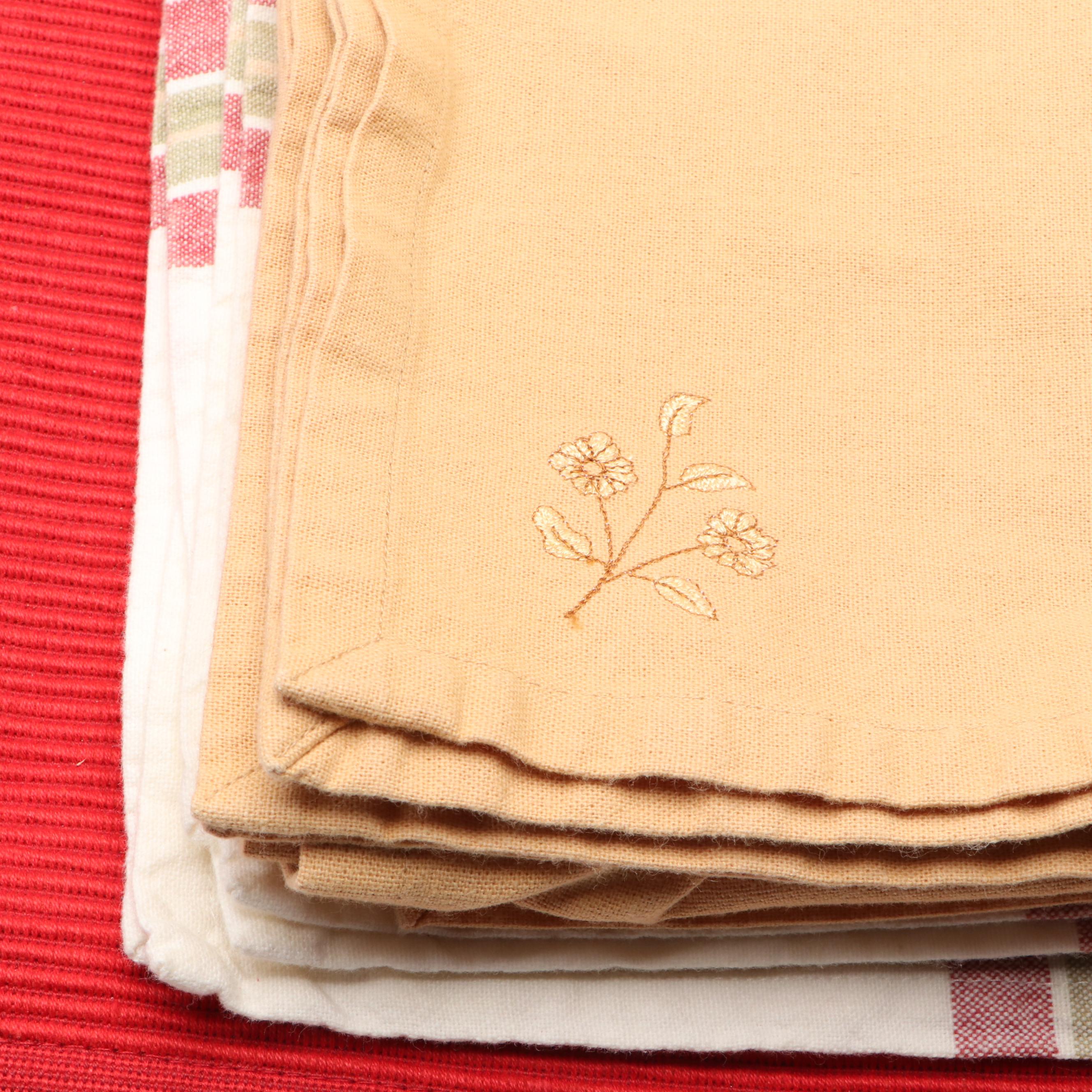 Seasonal and Other Tableware and Accessories