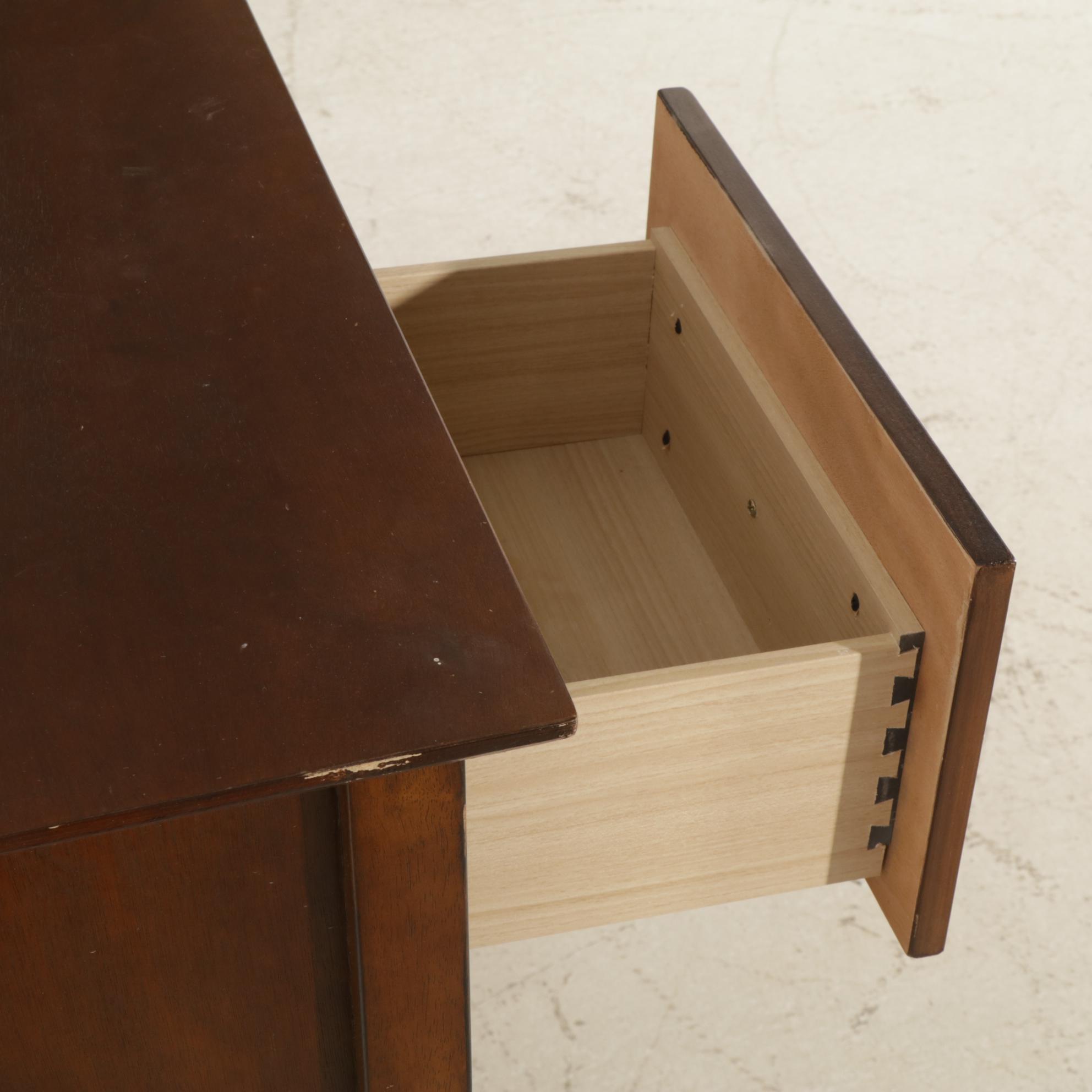 Mieco Mahogany Dresser and Mirror, 21st Century