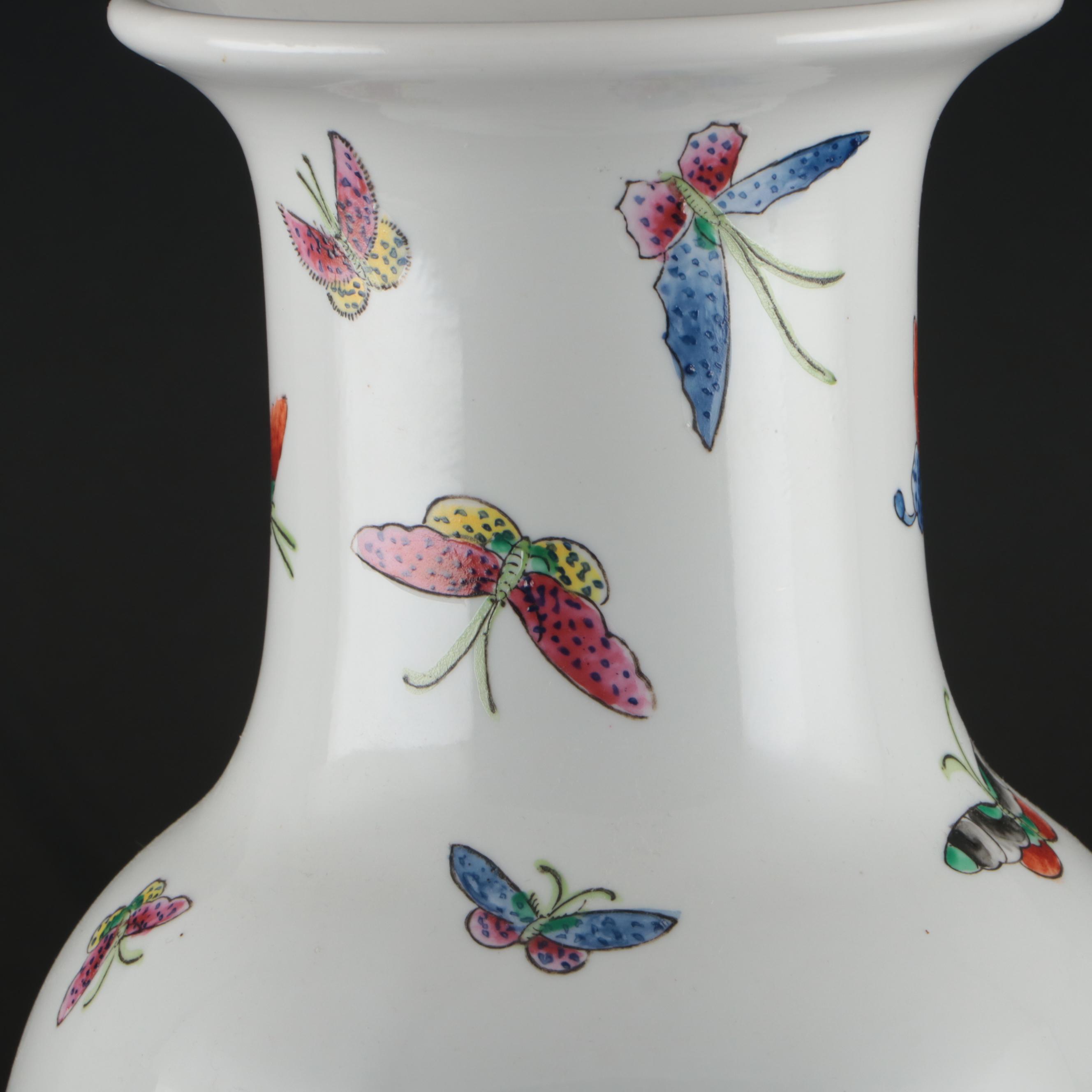 Chinese Export Hand-Painted Porcelain Butterfly Vase
