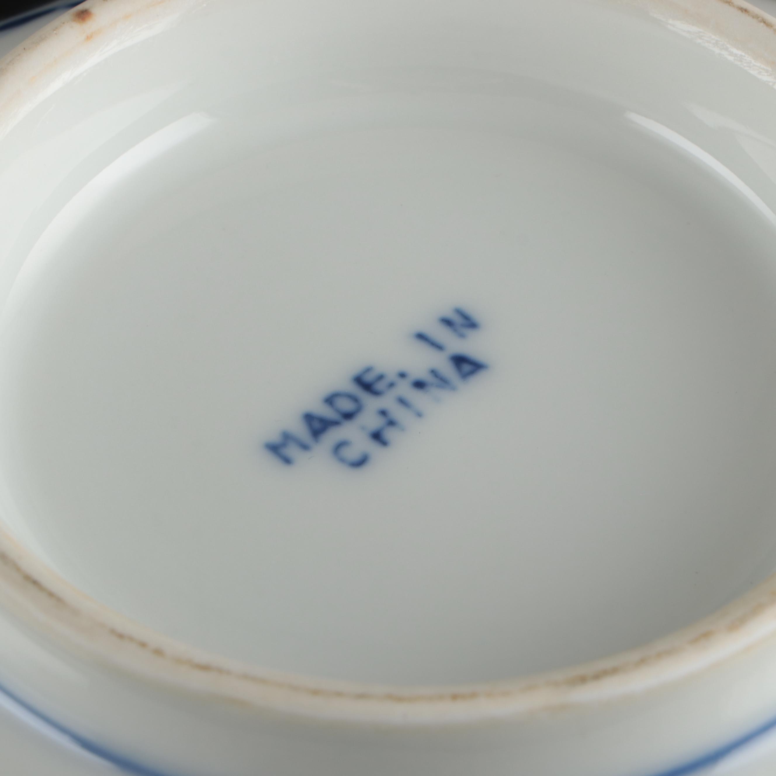 Chinese Blue and White Porcelain Bowls and Lidded Jar