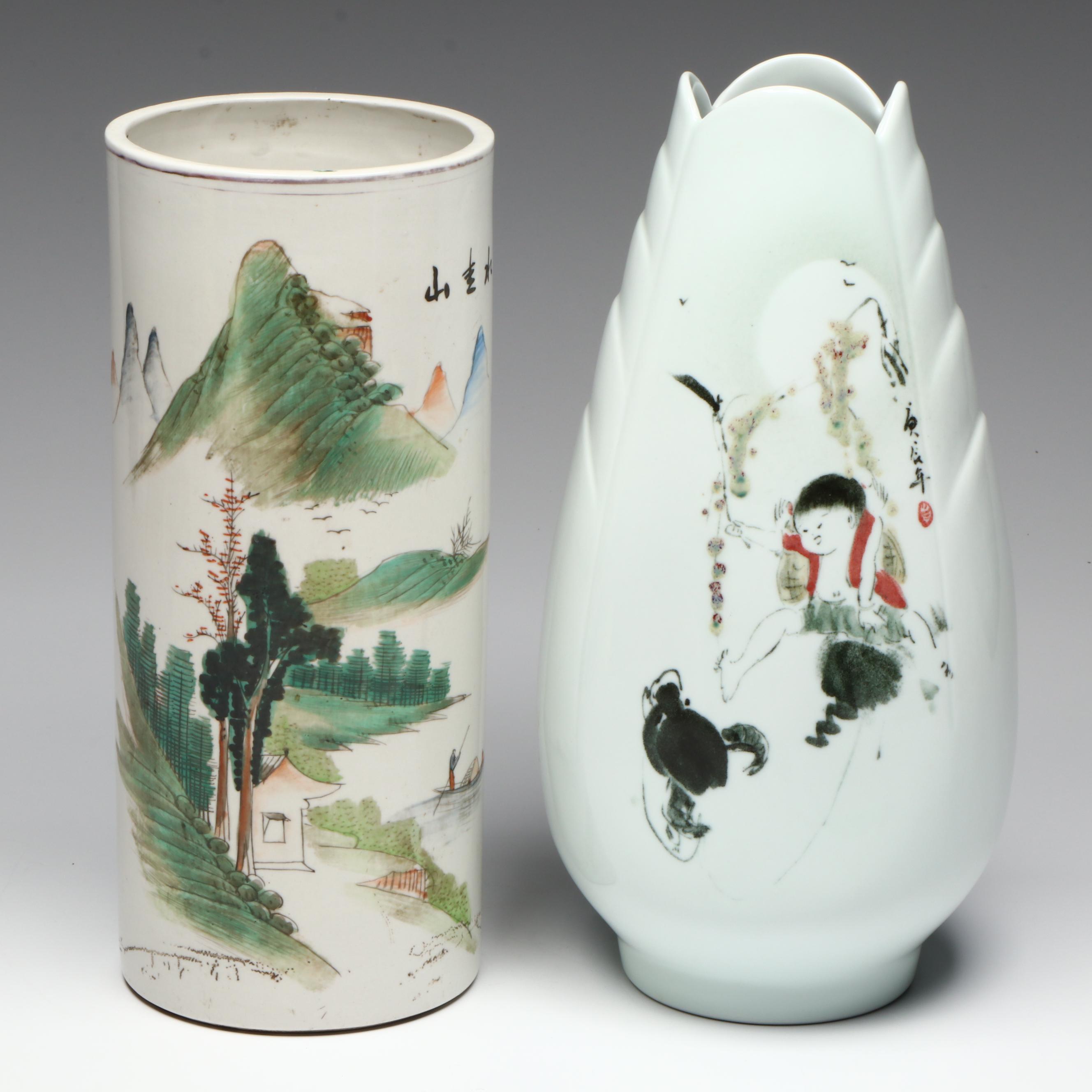 Chinese Porcelain Hat Stand and FS Porcelain Shaped Vase