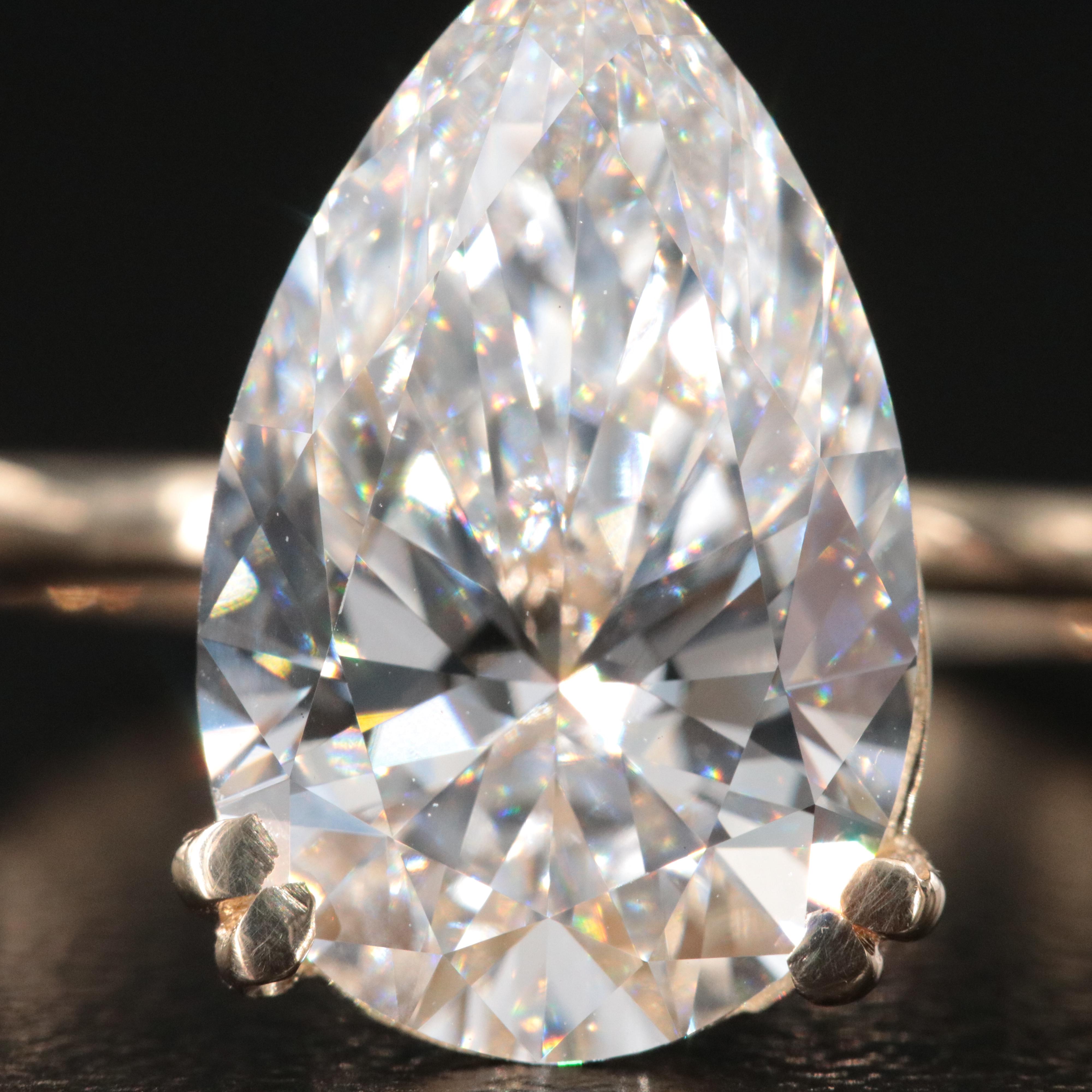 14K 5.04 CT Lab Grown Diamond Solitaire Ring with IGI Report