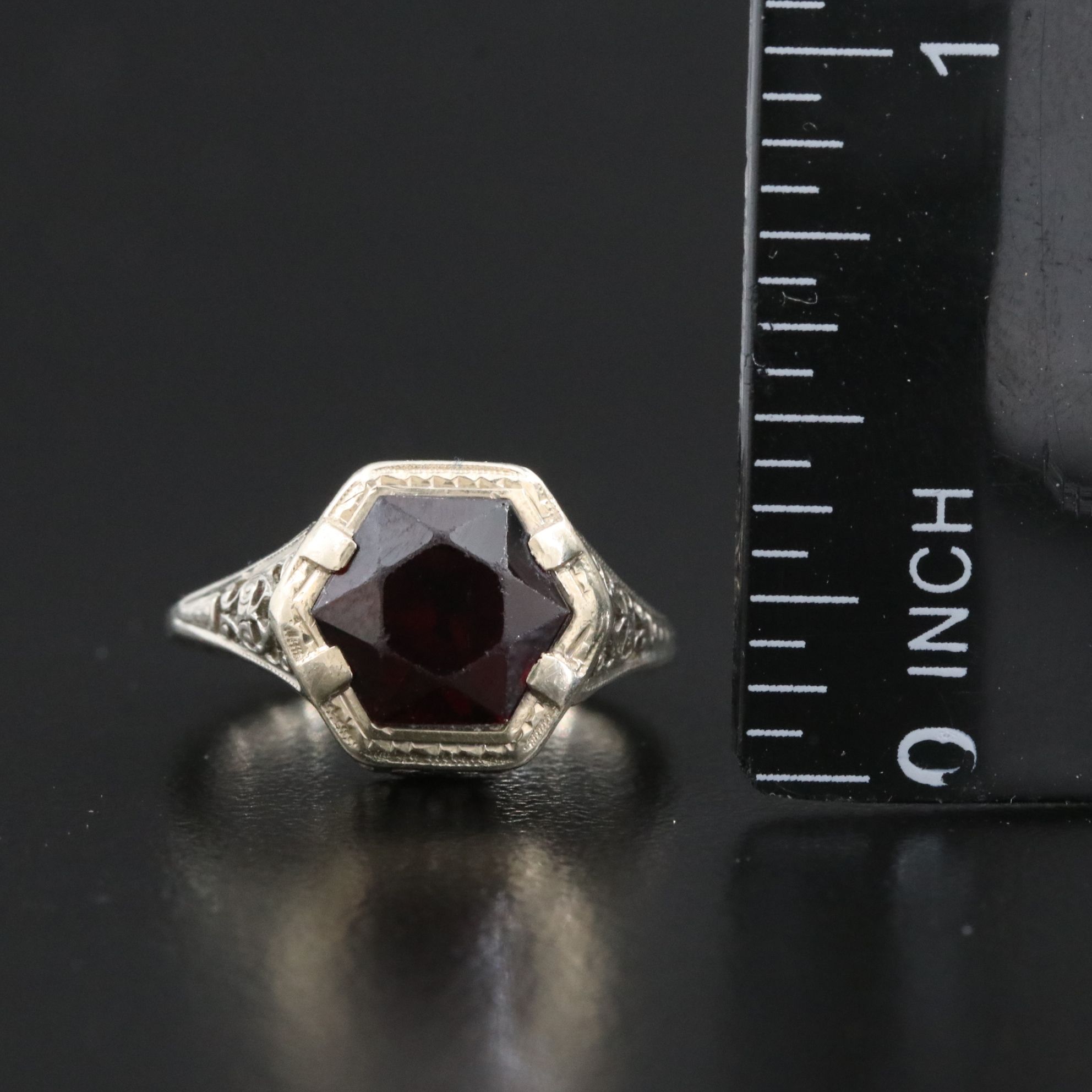 Antique 18K Garnet Ring