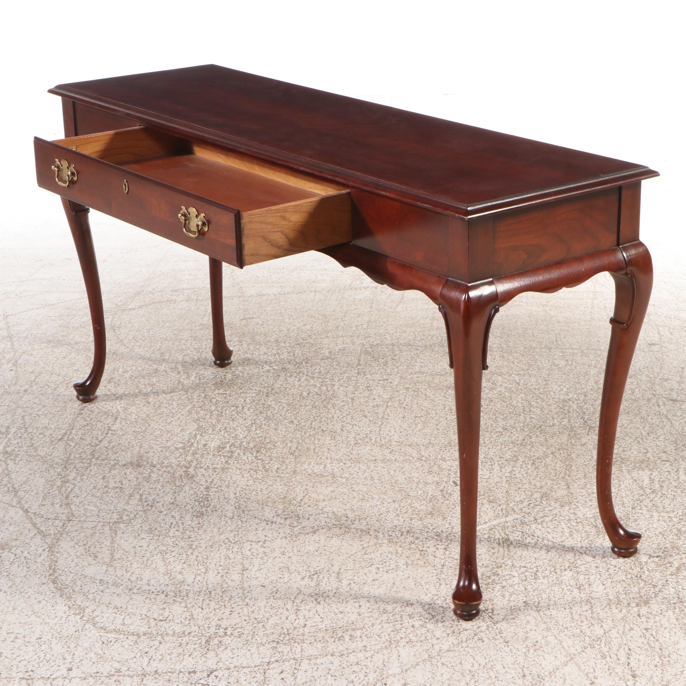 Gordon's Inc. Queen Anne Style Mahogany Console Table