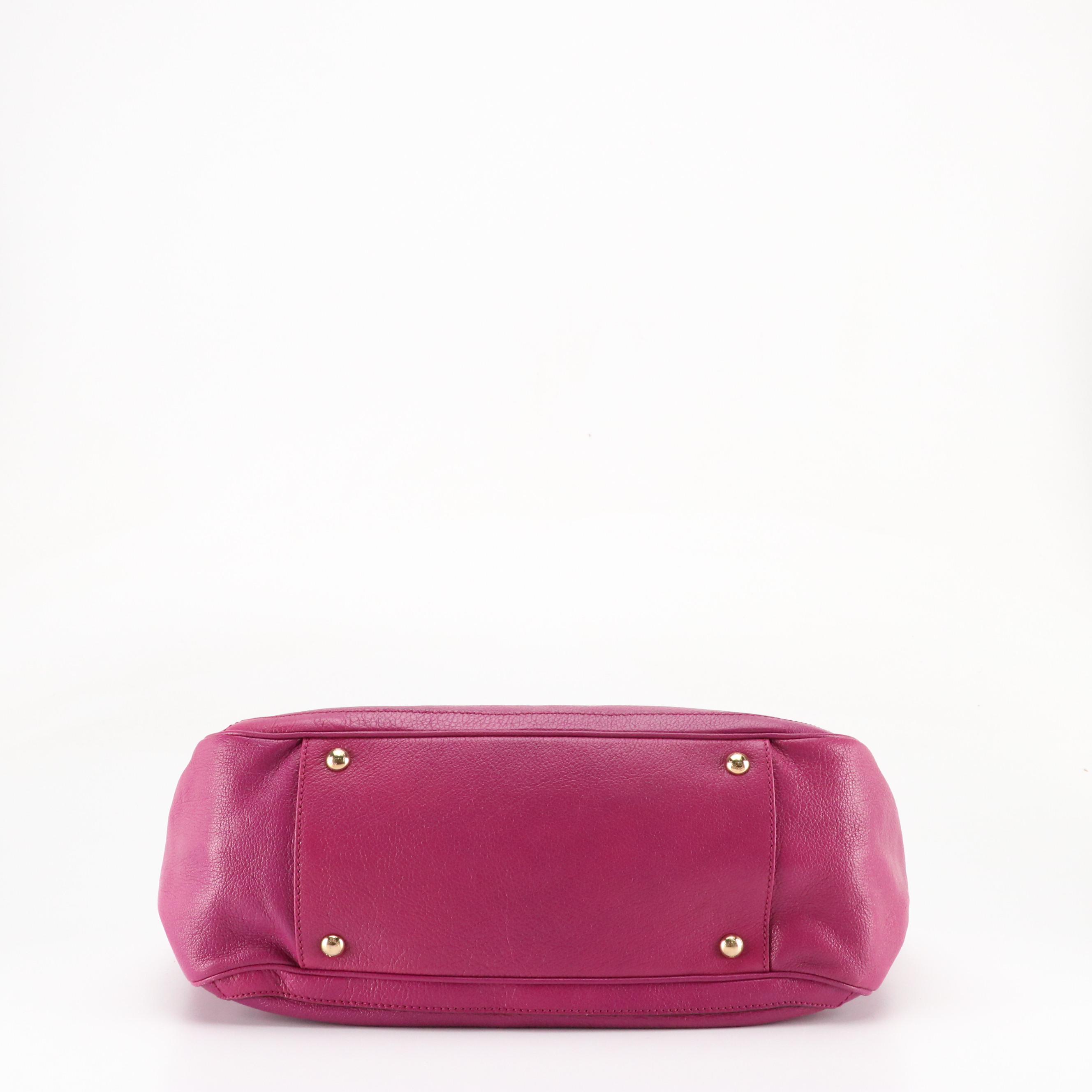 Salvatore Ferragamo Magenta Leather Gancini Shoulder Bag
