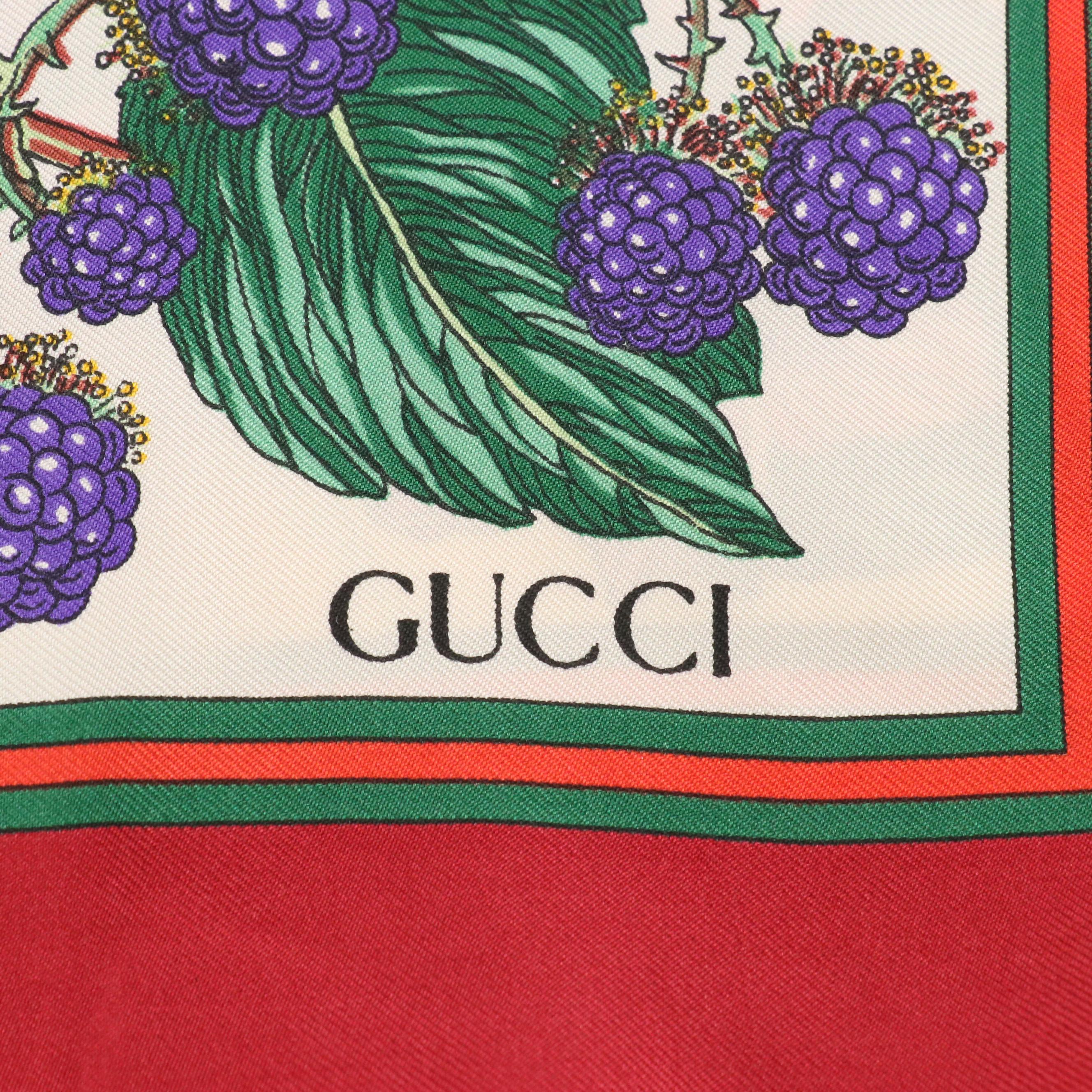 Gucci "Dahlia" Scarf 90 in Silk Twill