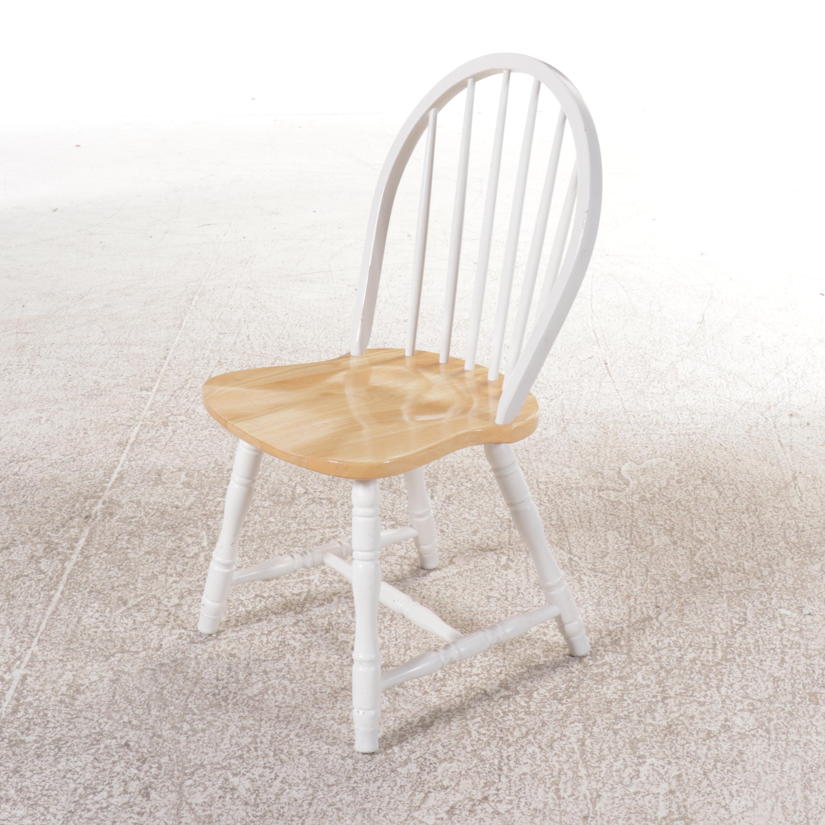 White Painted Dining Table with Six Bow-Back Side Chairs, 21st Century
