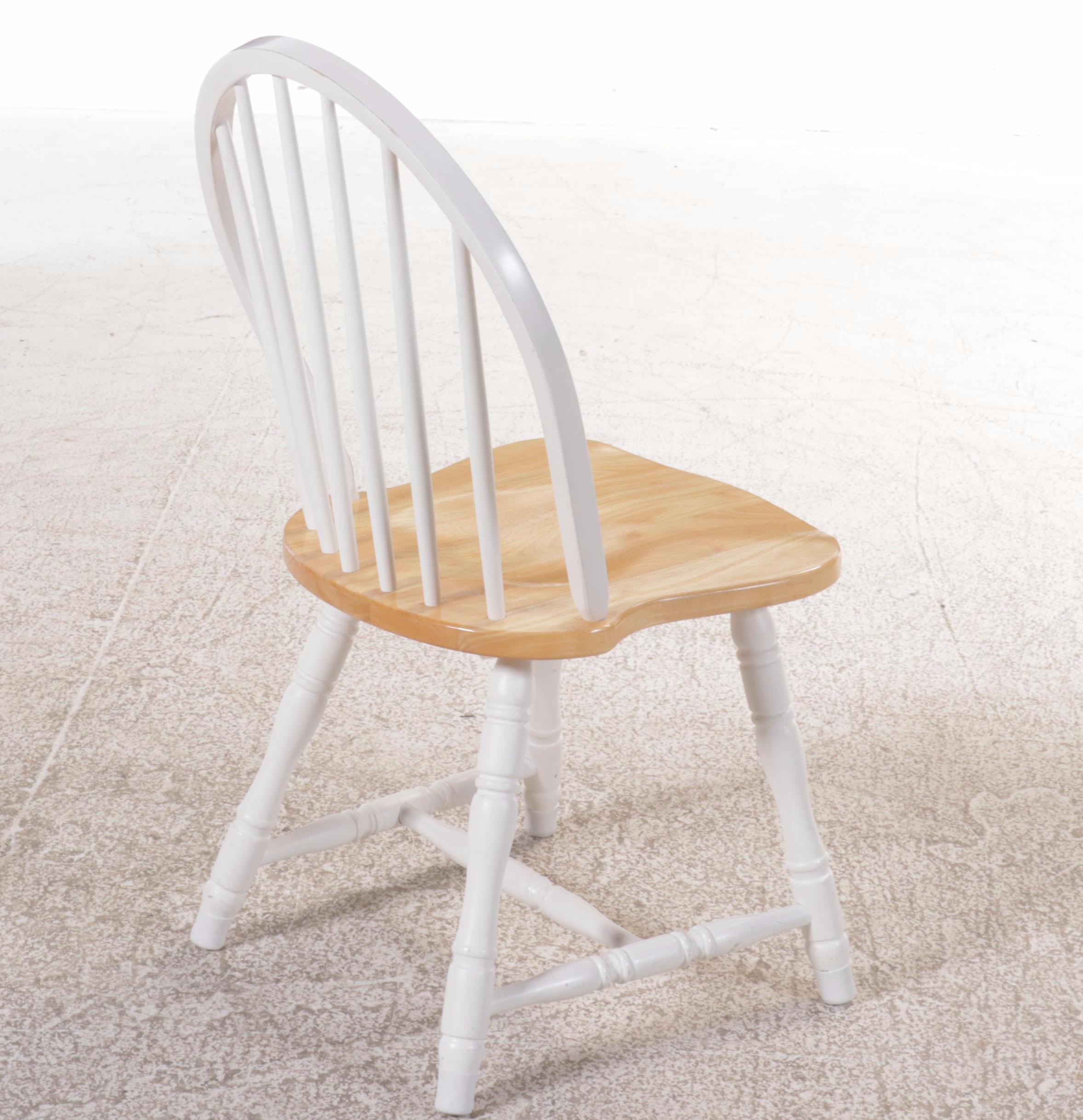 White Painted Dining Table with Six Bow-Back Side Chairs, 21st Century