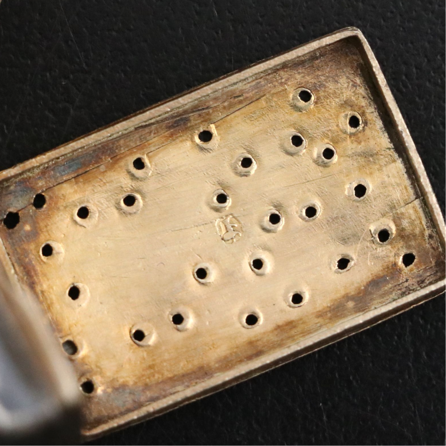 Georgian Gilt Sterling Silver Vinaigrette, Early 19th Century