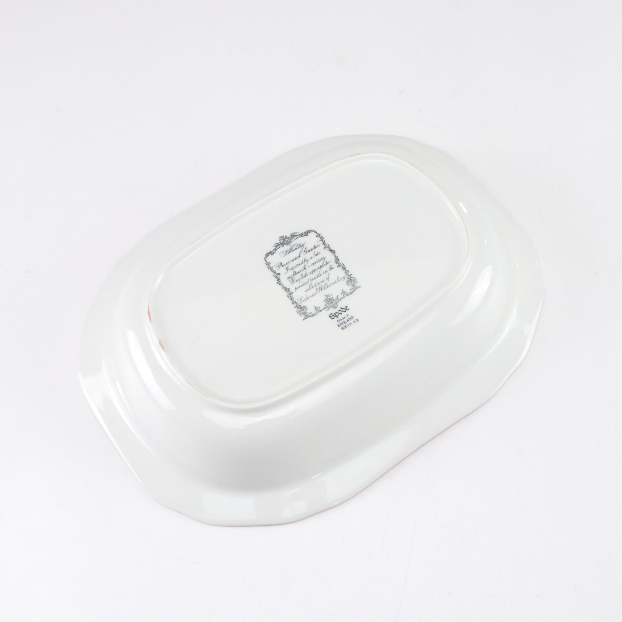 Spode Williamsburg "Provincial Garden" Cranberry Dinnerware and Patterned Fabric