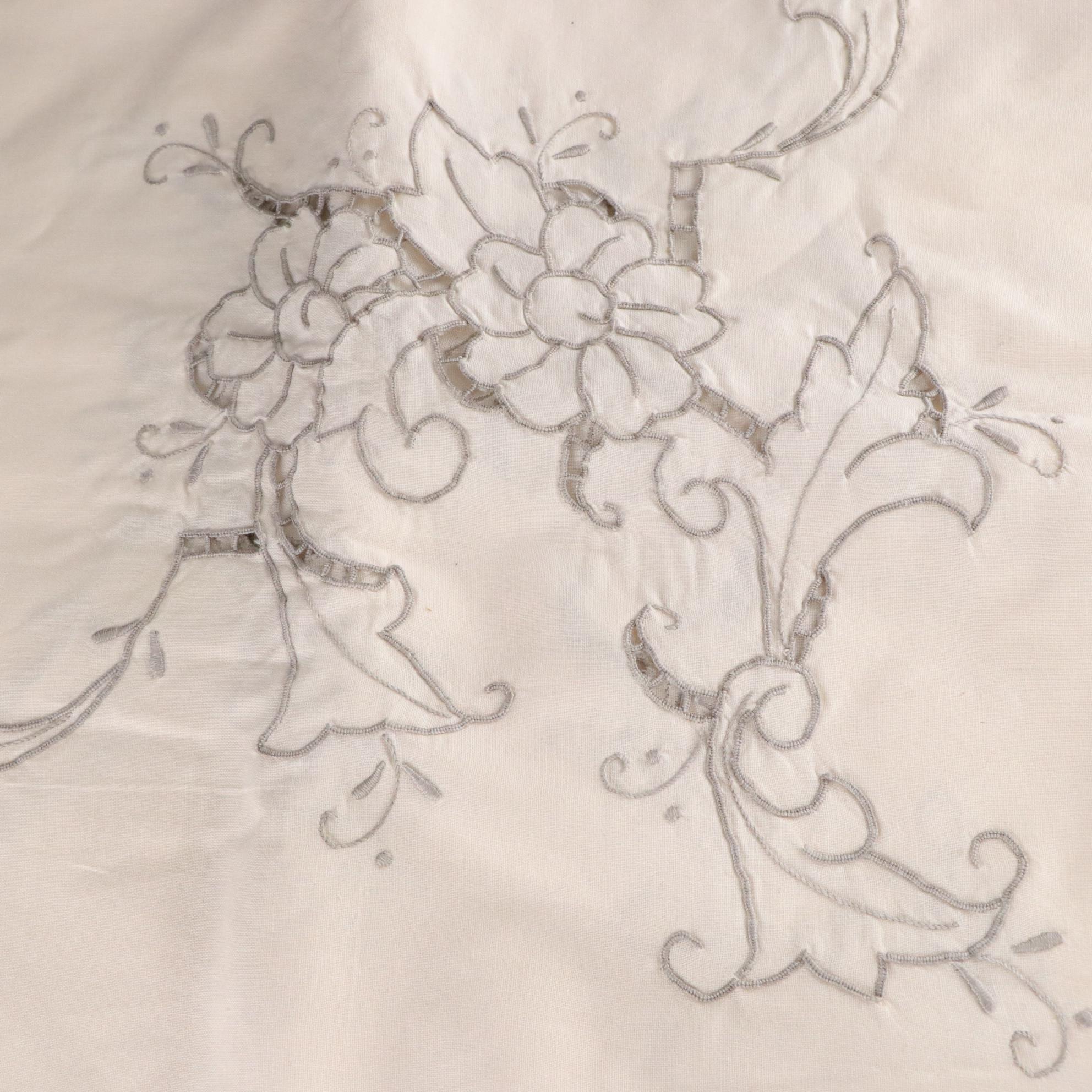 Embroidered Floral Tablecloth & Napkins