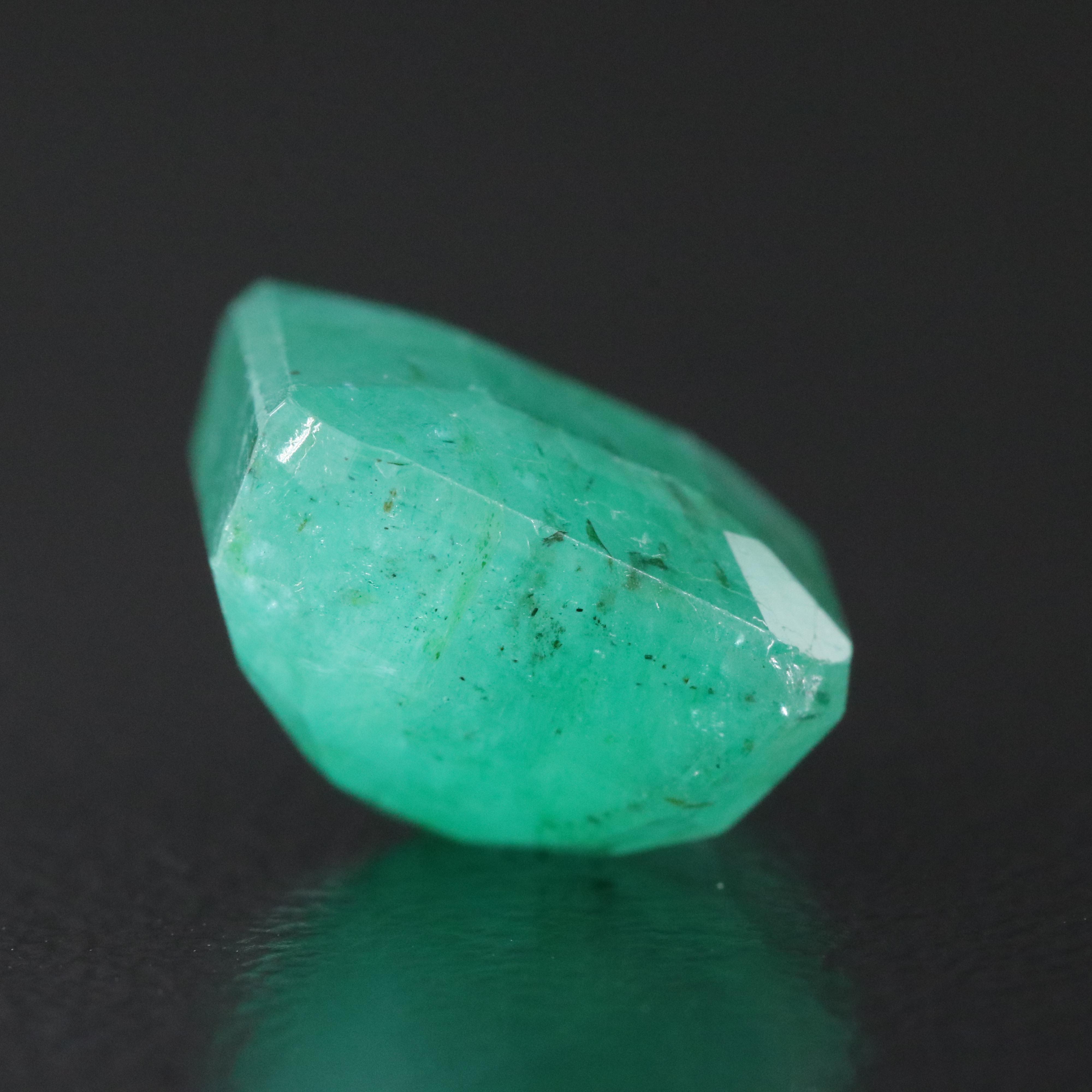 Loose 6.64 CT Beryl