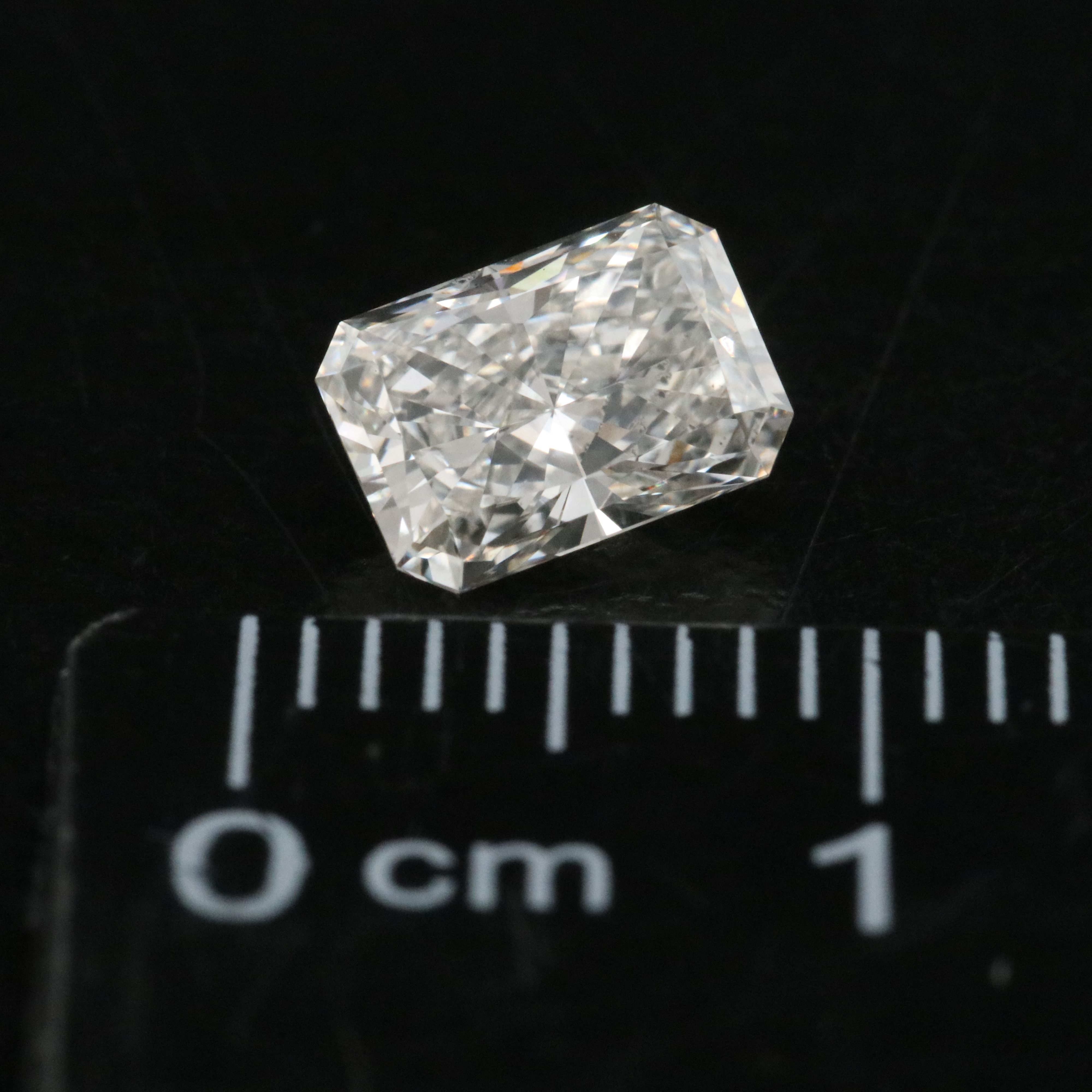 Loose 0.96 CT Lab Grown Diamond with IGI Report