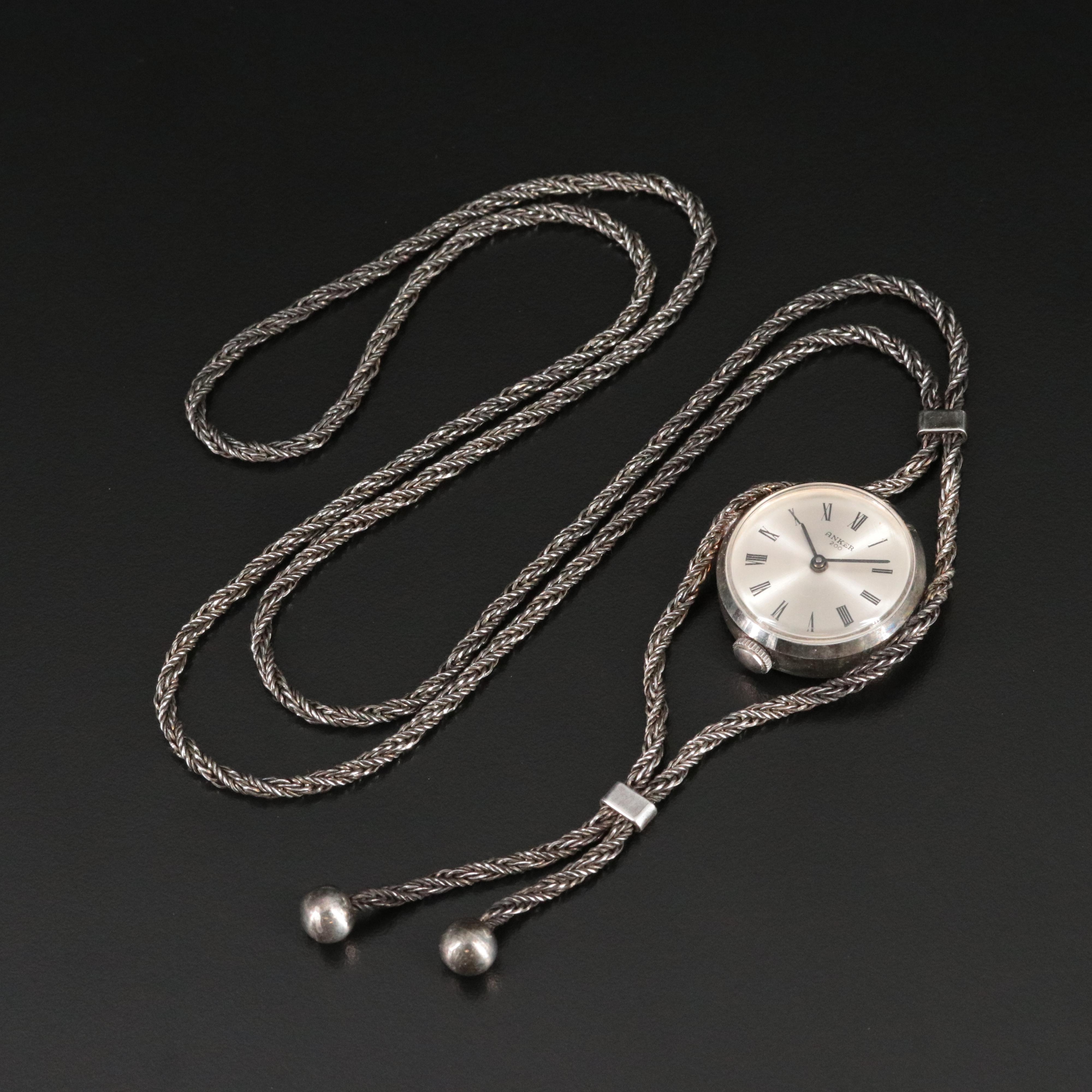 Anker 200 Pendant Watch