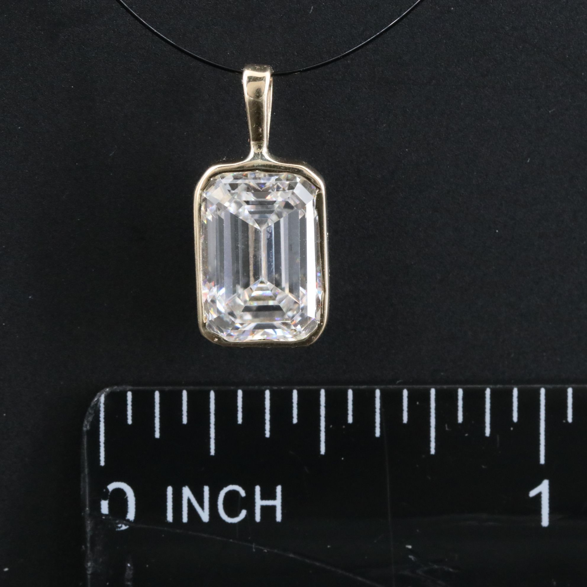 14K 3.08 CT Lab Grown Diamond Solitaire Pendant with IGI Report